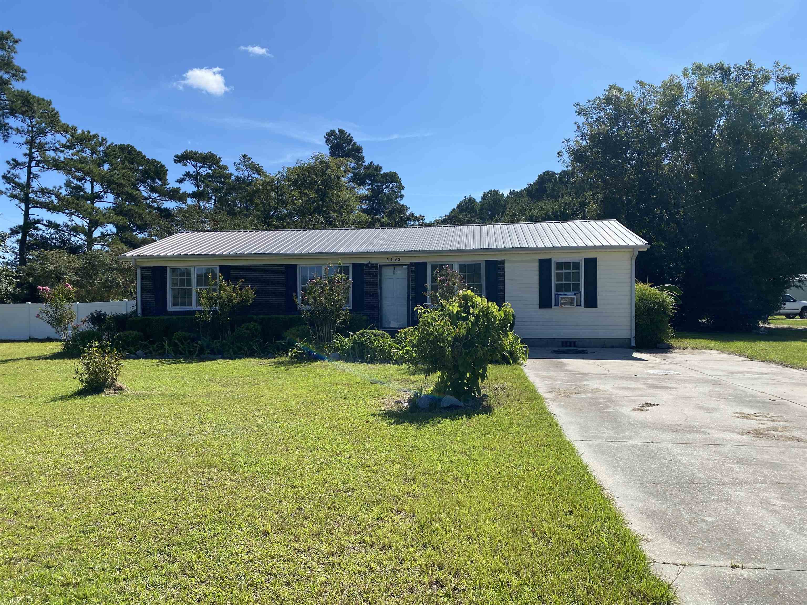 5492 Highway 712 Property Photo 1