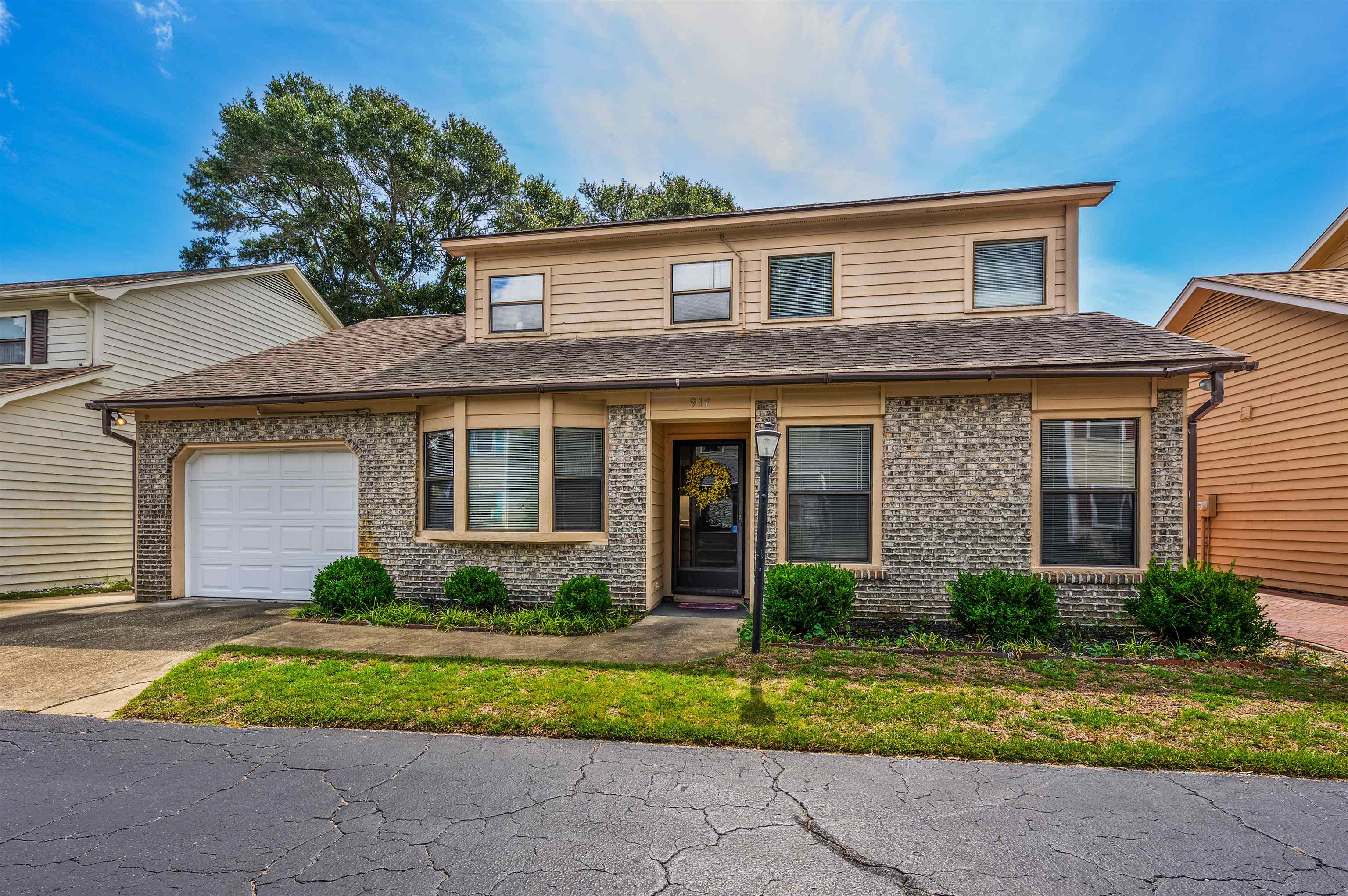 917 Tiffany Ct. Property Photo 1