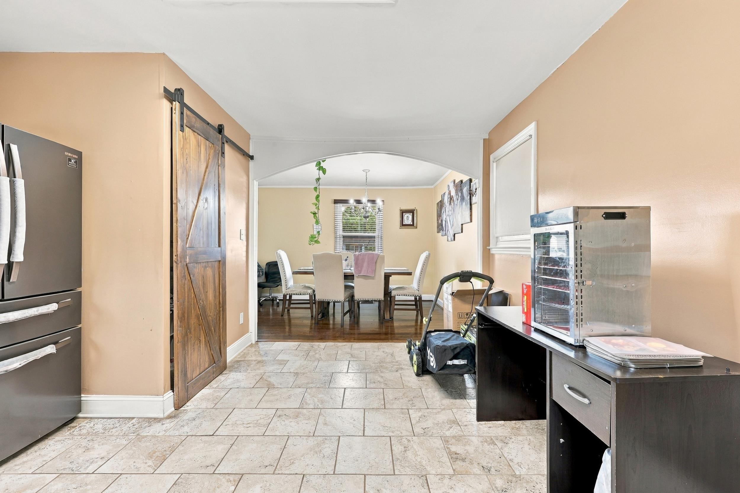 408 South Cedar Ave. Property Photo 12