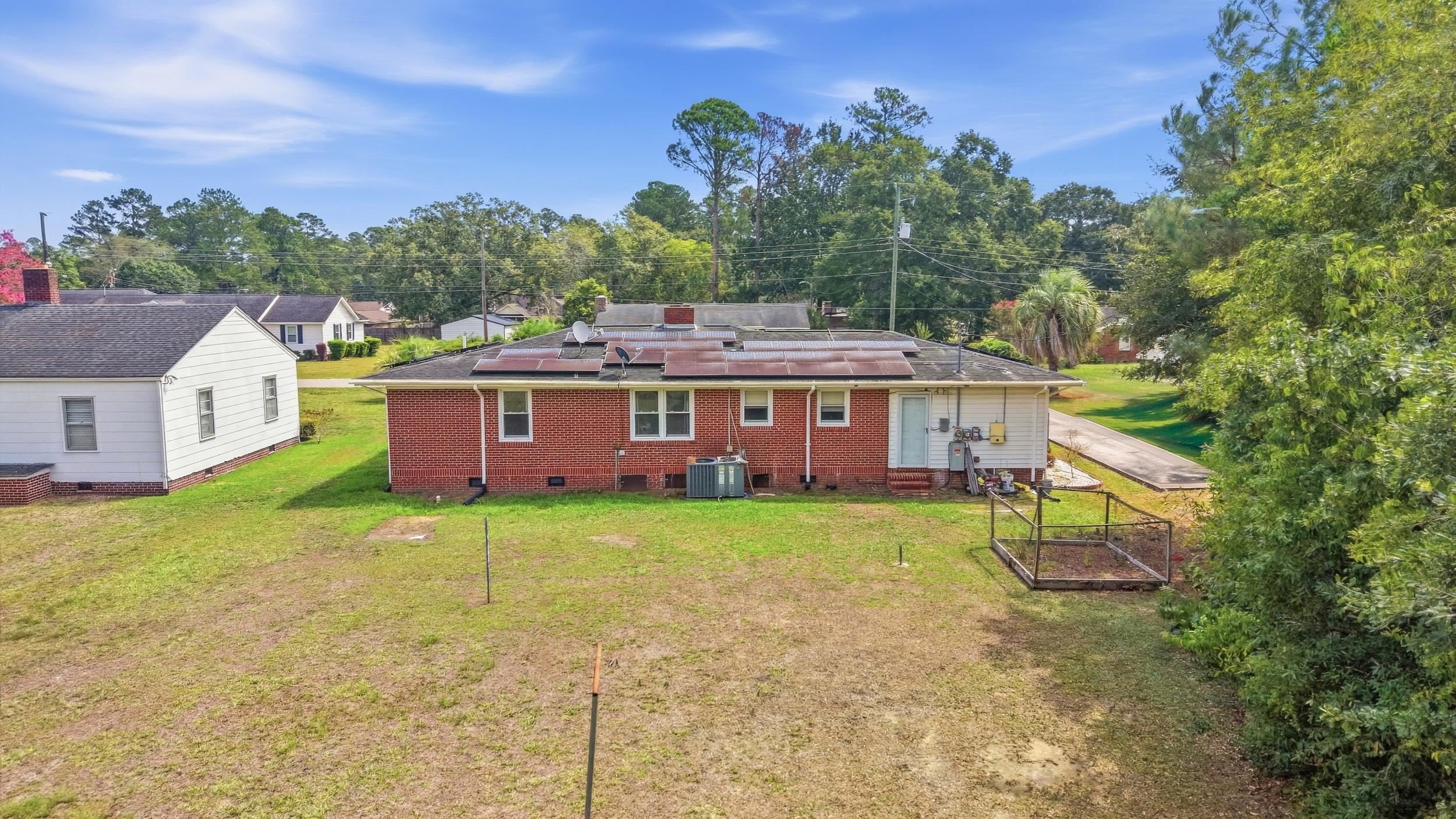 408 South Cedar Ave. Property Photo 25