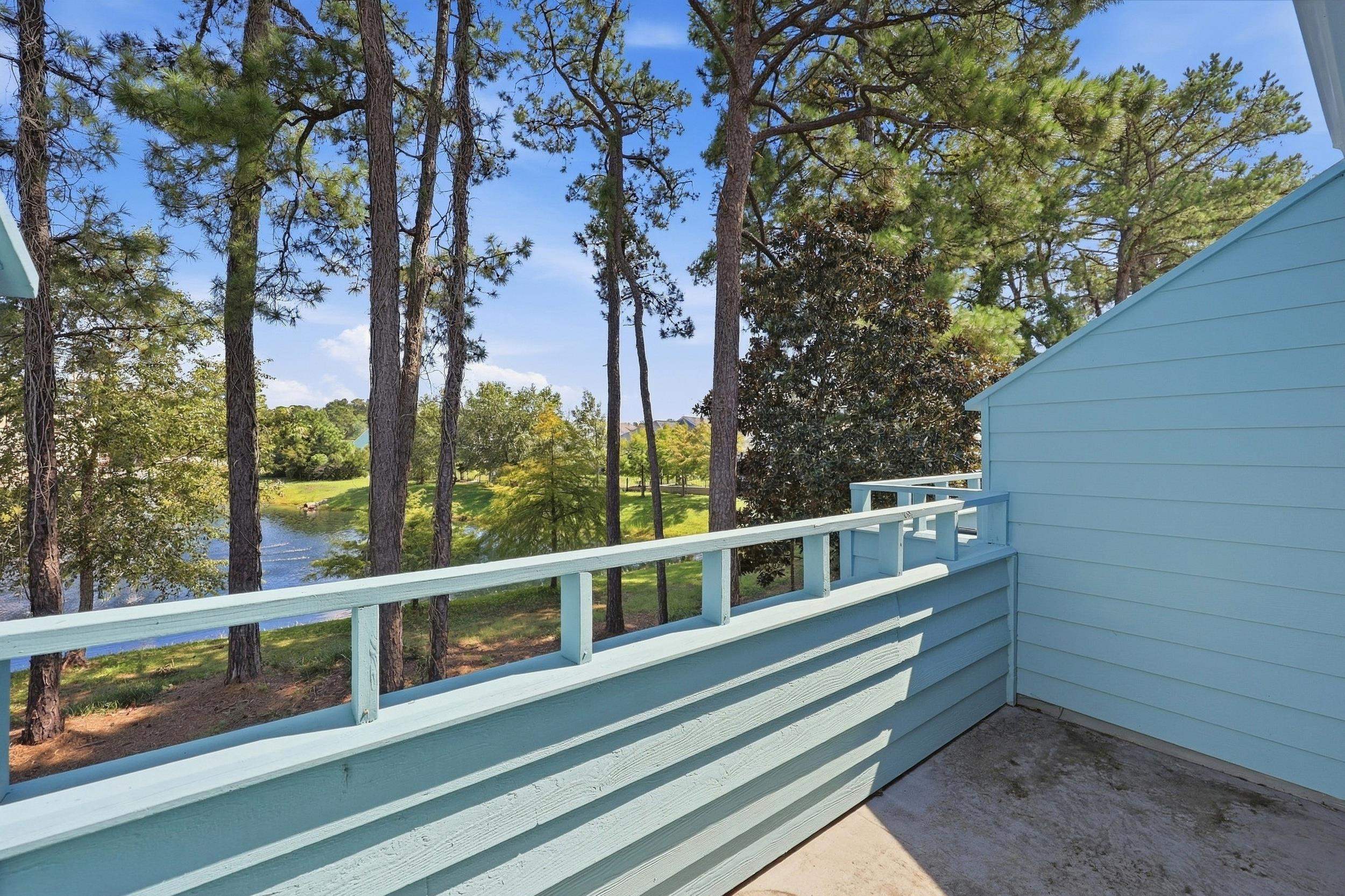 100 Shadow Moss Pl. Property Photo 22