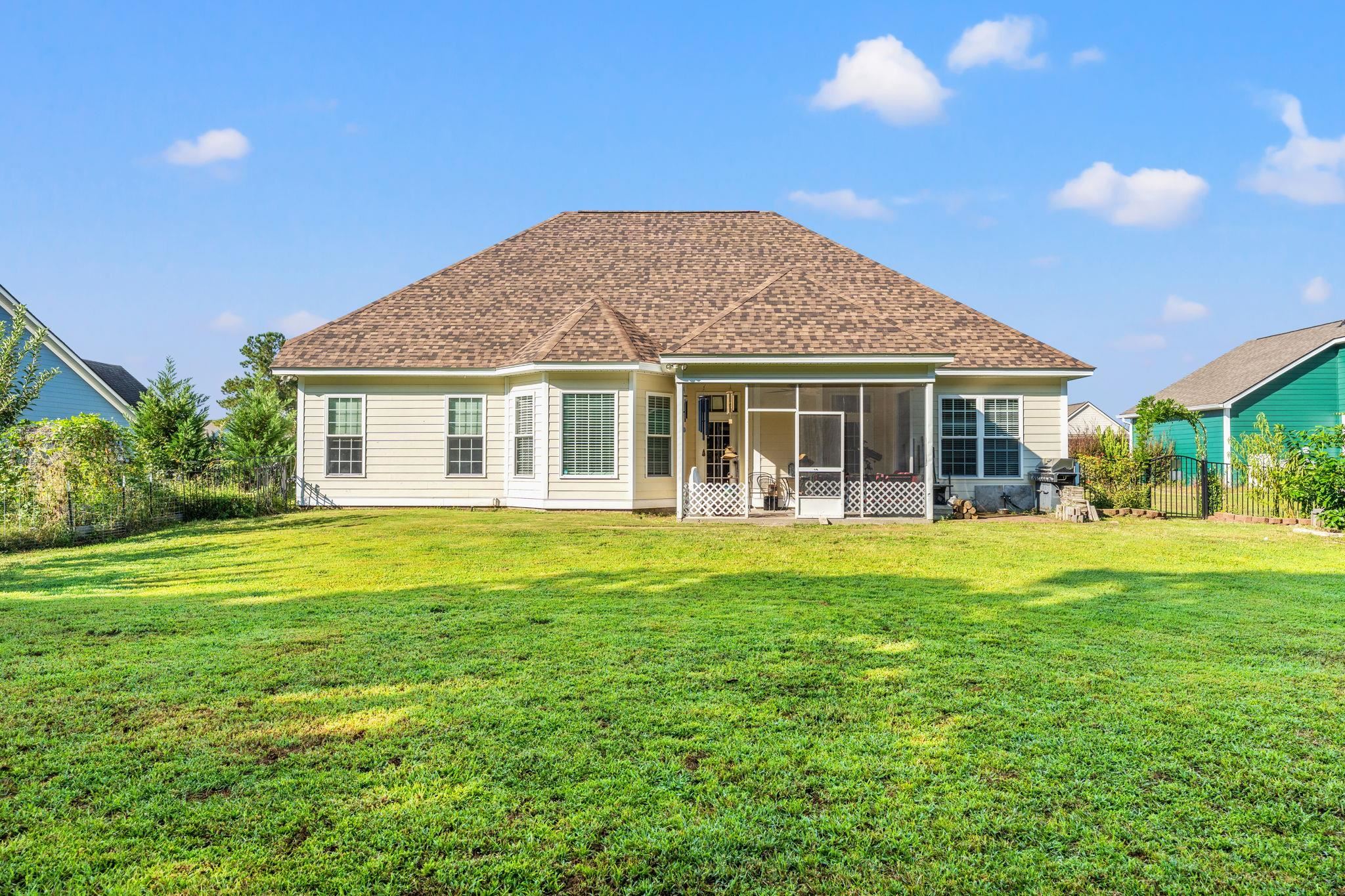1066 Englemann Oak Dr. Property Photo 31