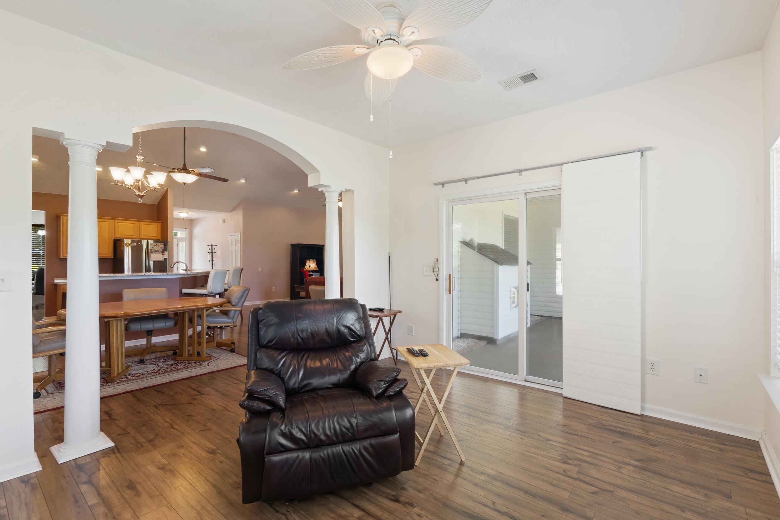 2803 Sanctuary Blvd. Property Photo 26