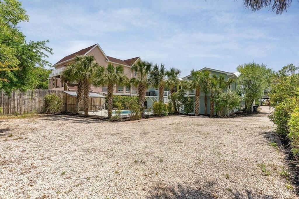 4702 S Ocean Blvd. Property Photo 37