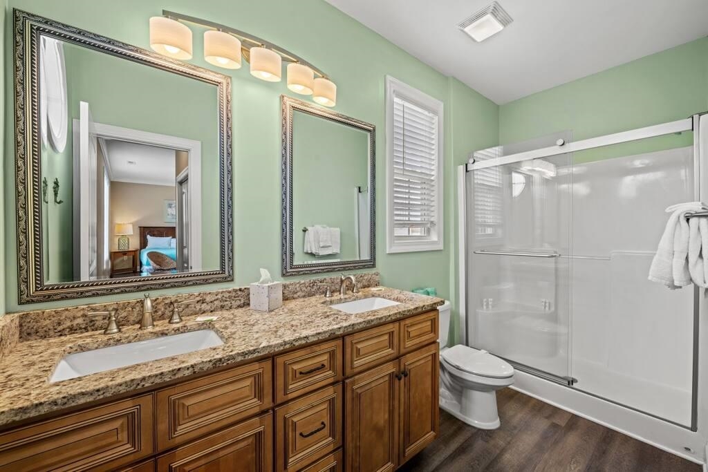520 Caribbean Way Property Photo 11