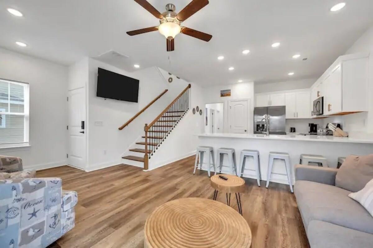 505 Chester St. Property Photo 6