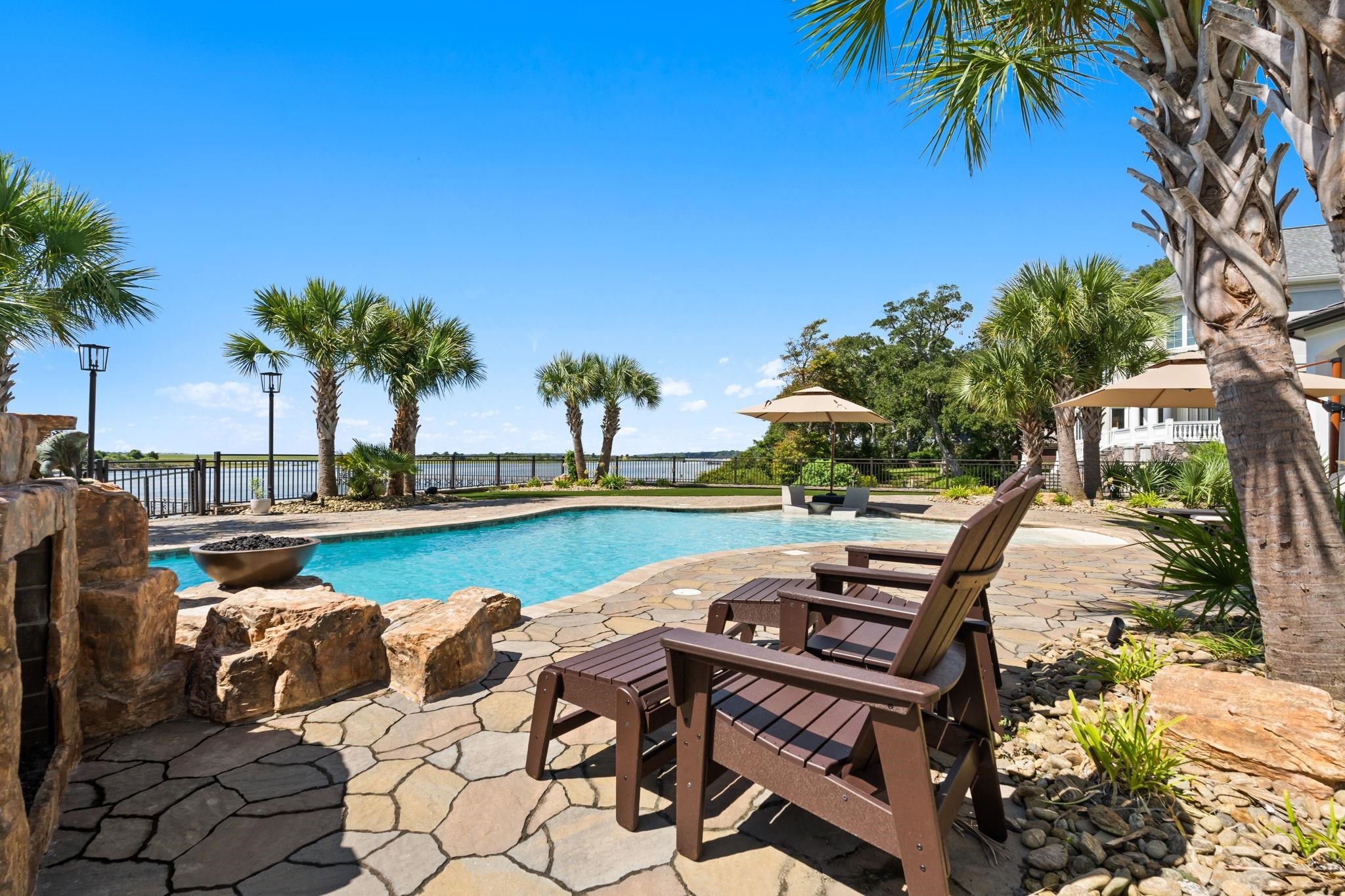 427 Shoreline Dr. W Property Photo 81