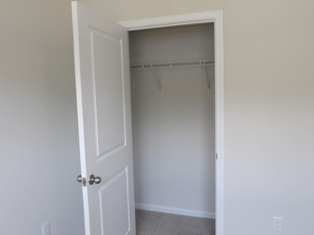 327 Ridley St Property Photo 17