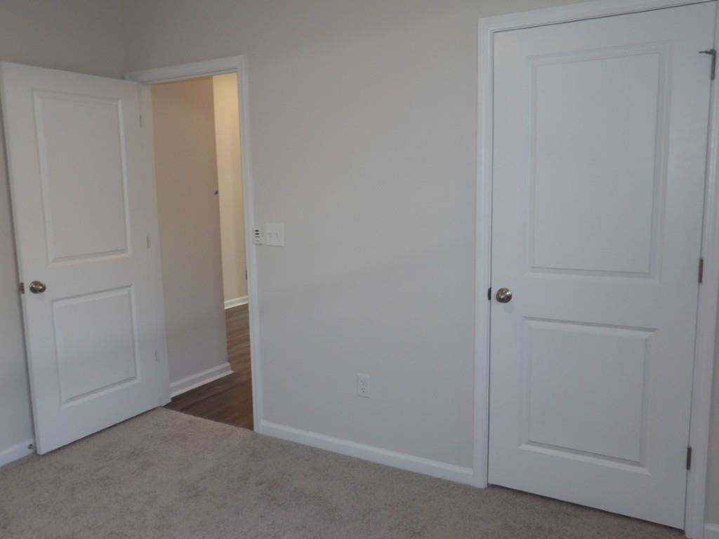 327 Ridley St Property Photo 20