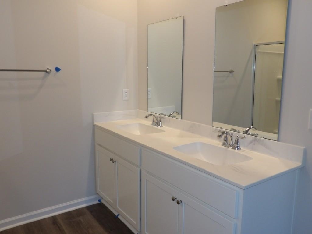 327 Ridley St Property Photo 31