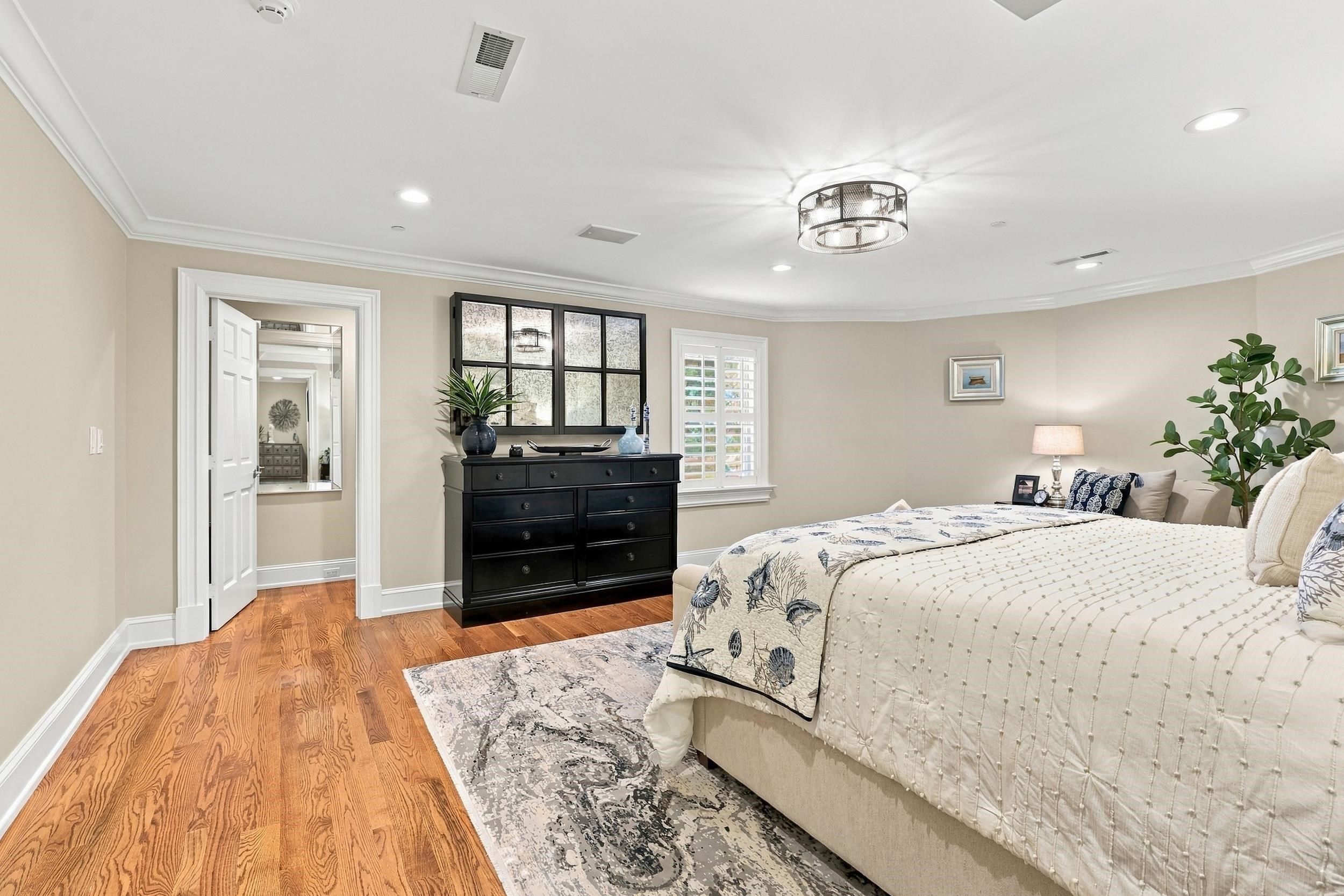115 Woodmont Ln. Property Photo 60