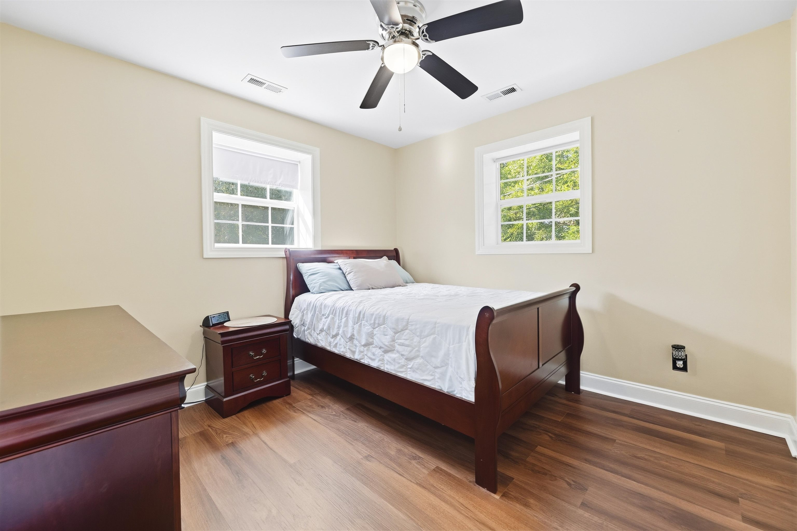 7348 Highmarket St. Property Photo 11