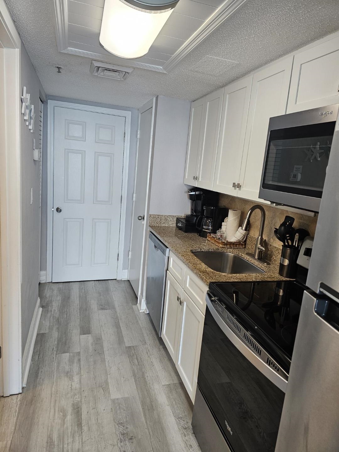158 Seawatch Dr. Property Photo 21