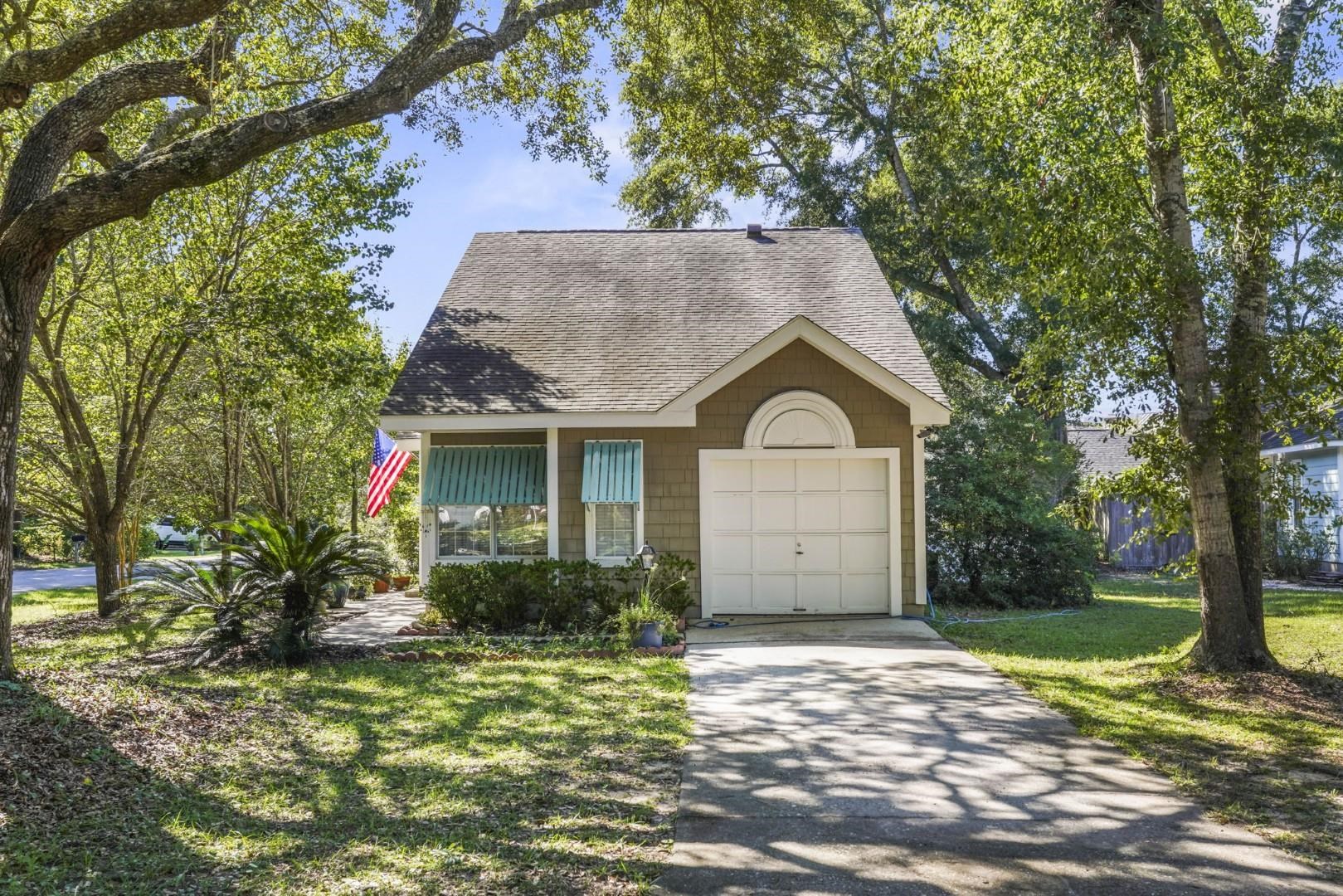 322 Navigators Dr. Property Photo 1