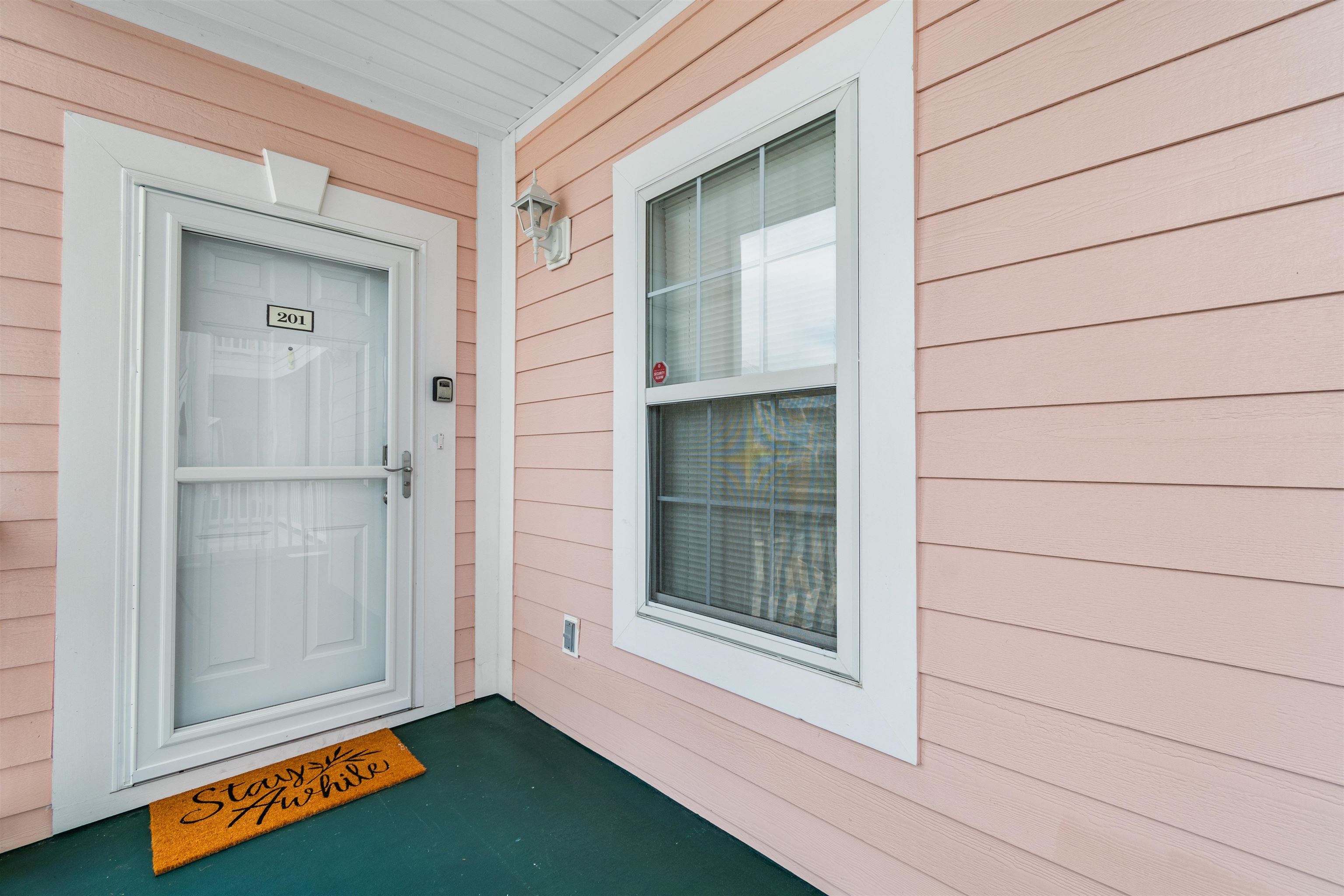 4877 Dahlia Ct. Property Photo 28