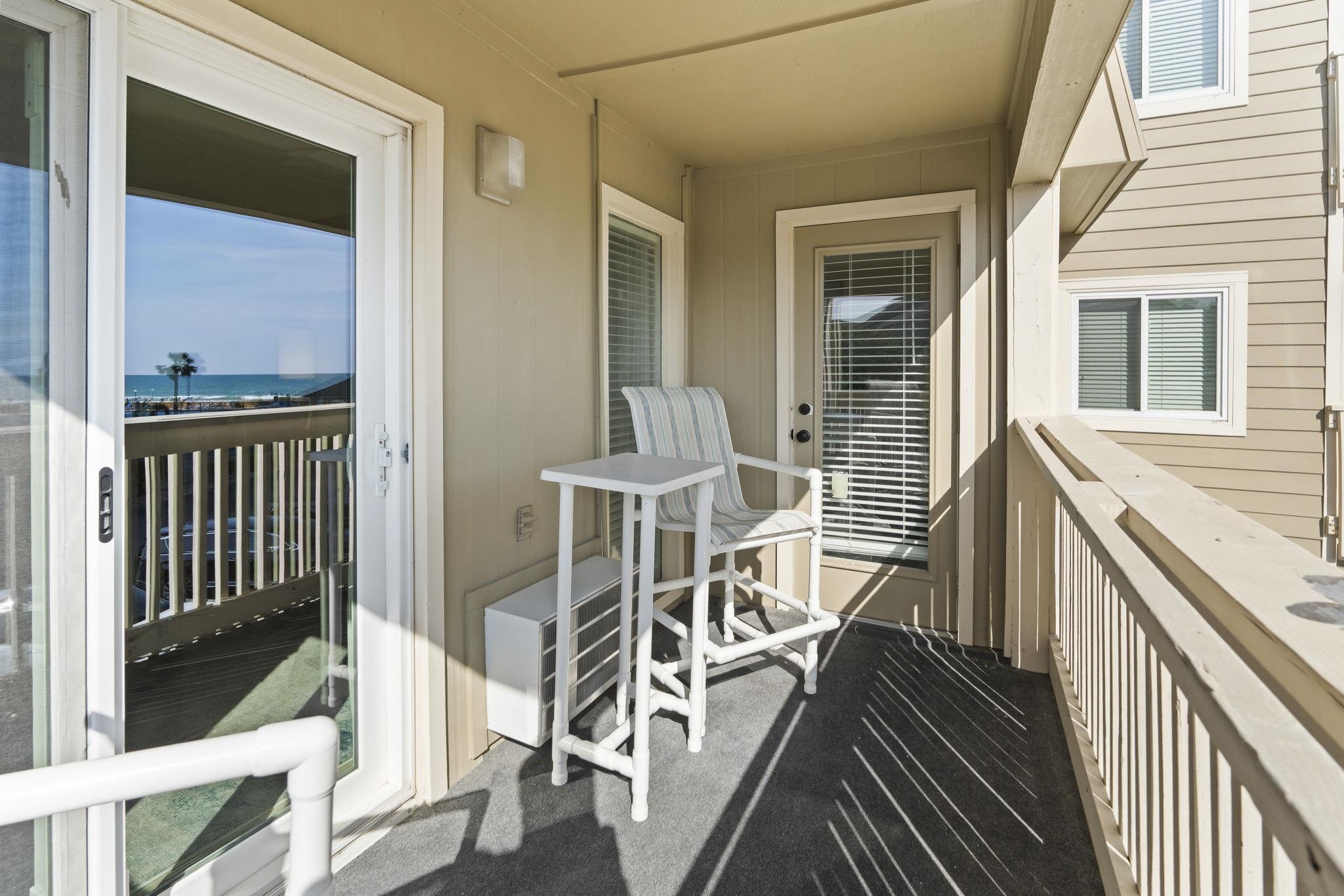 9660 Shore Dr. Property Photo 5