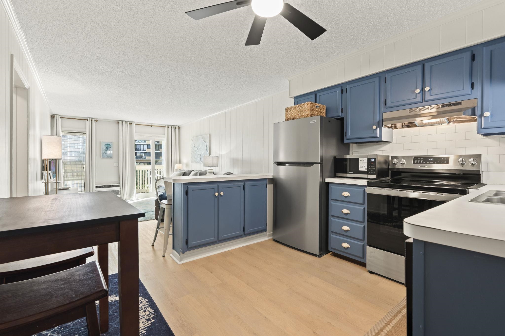 9660 Shore Dr. Property Photo 15