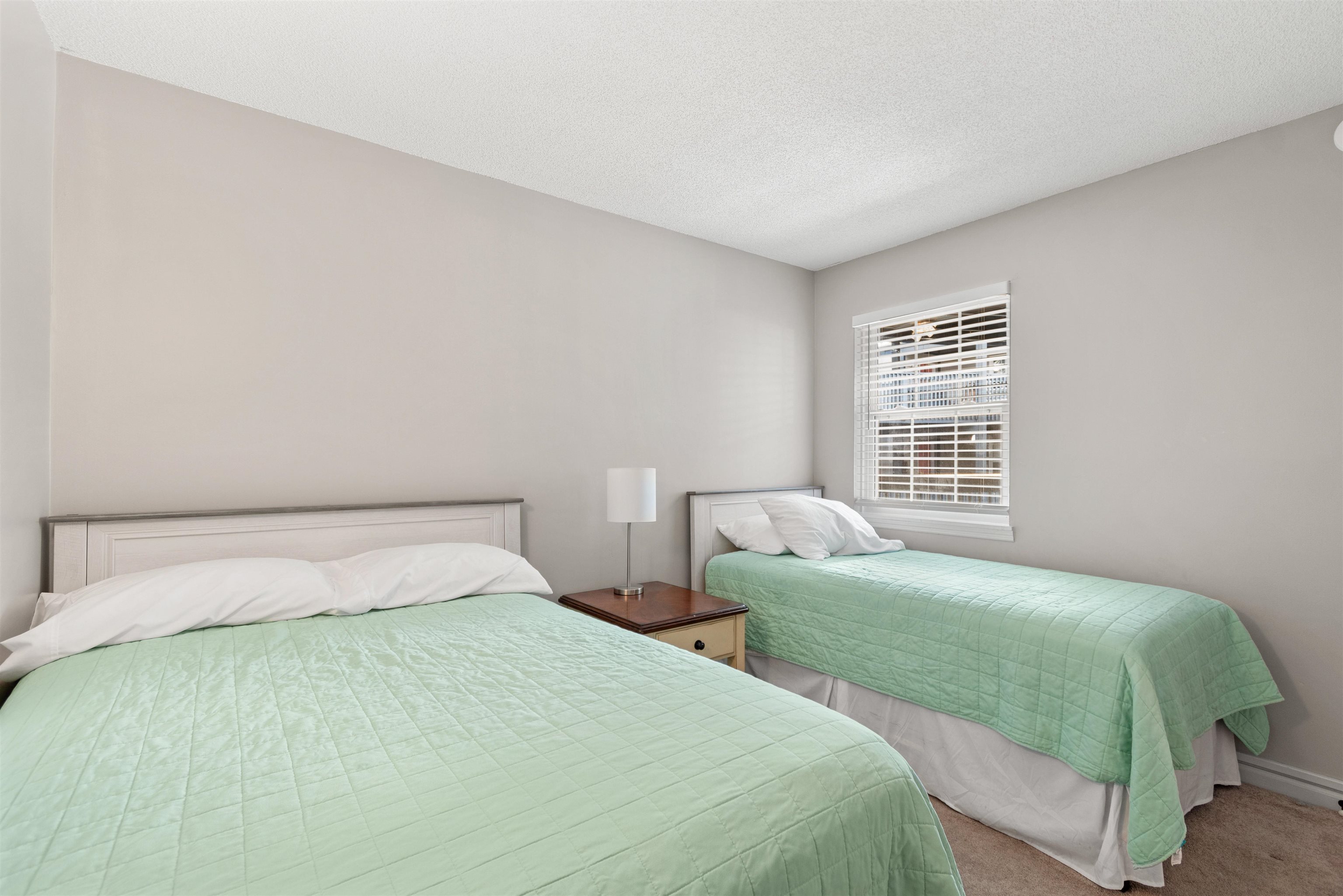 1500 Cenith Dr. Property Photo 3