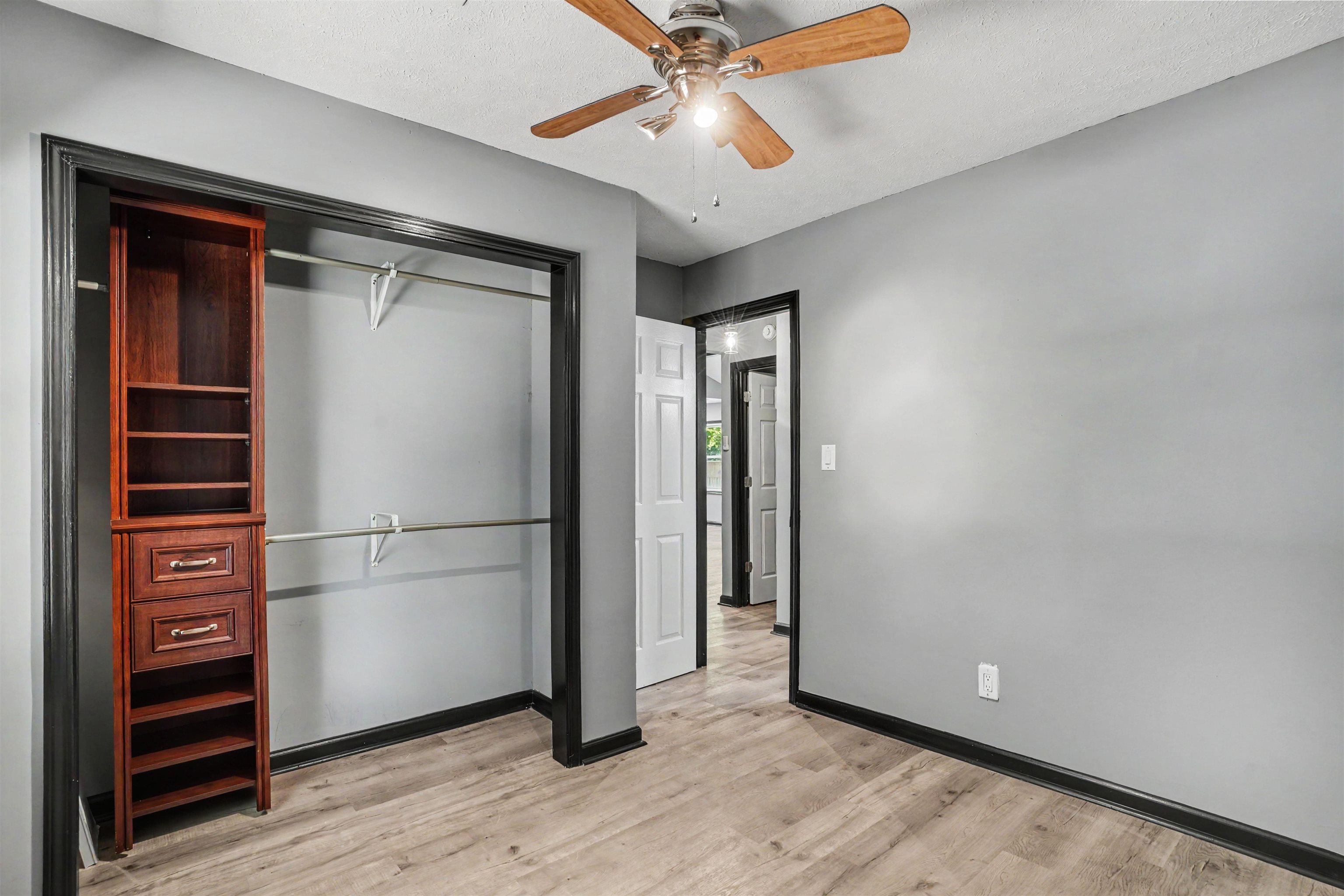 420 Villa Woods Dr. Property Photo 8