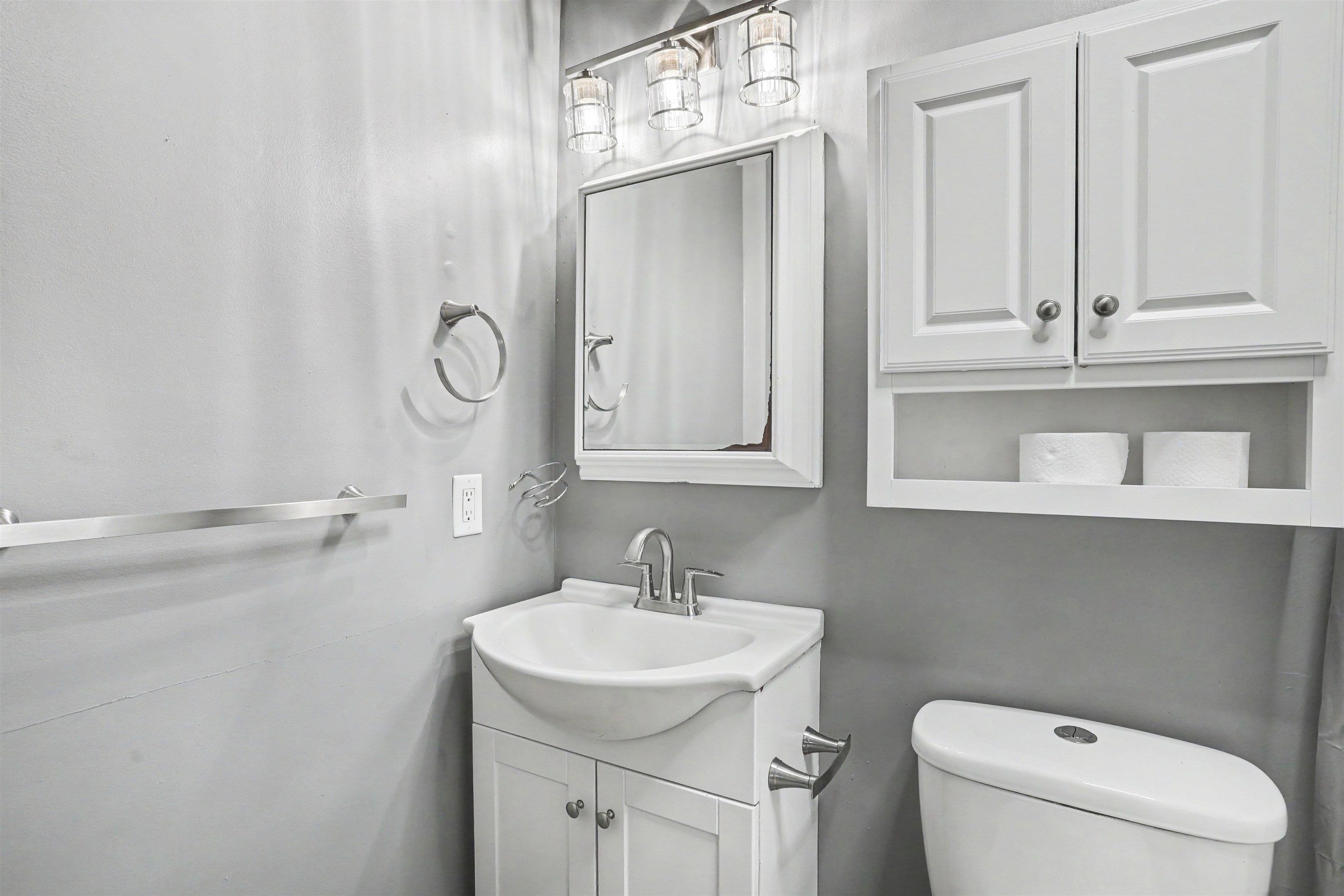 420 Villa Woods Dr. Property Photo 10