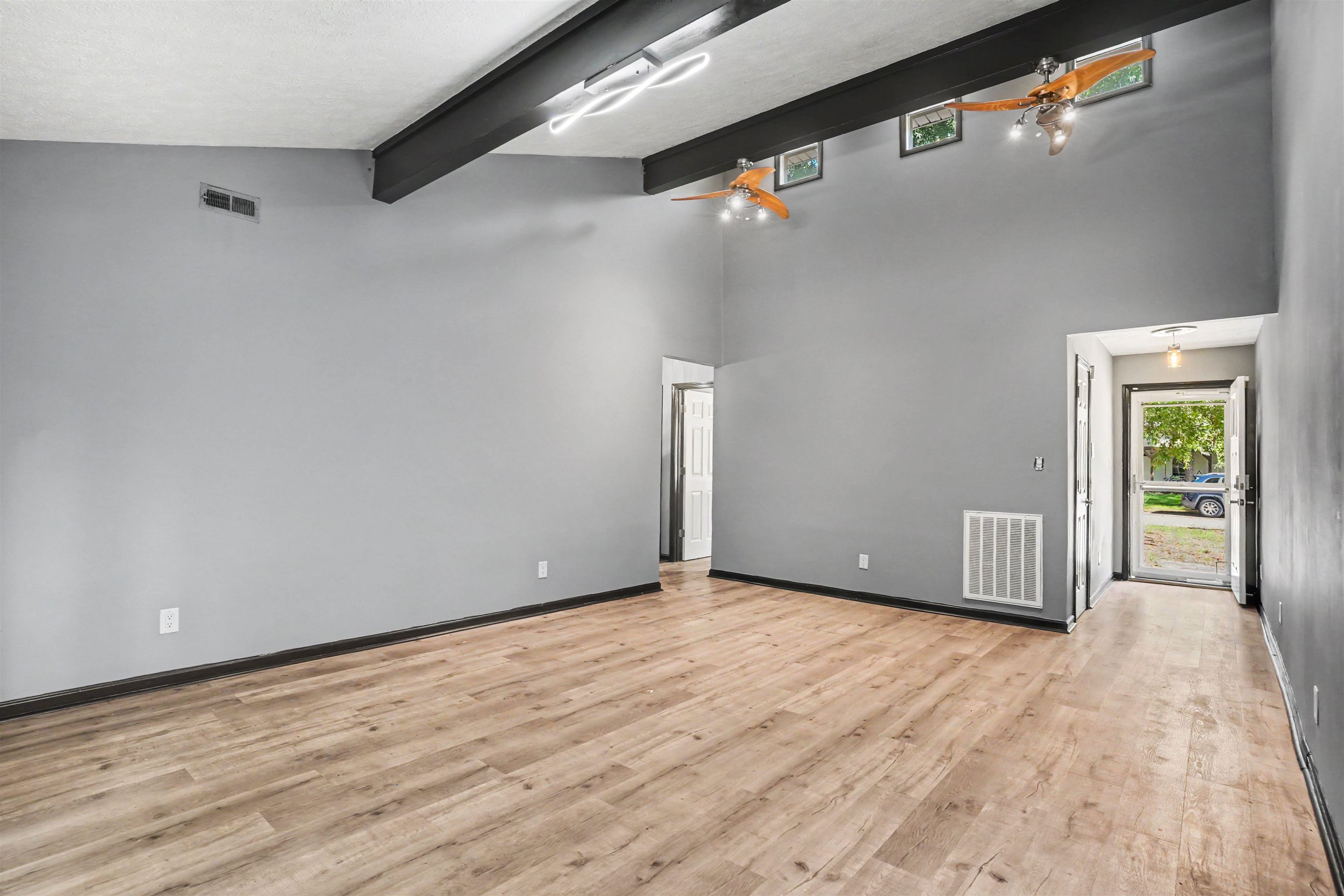 420 Villa Woods Dr. Property Photo 17