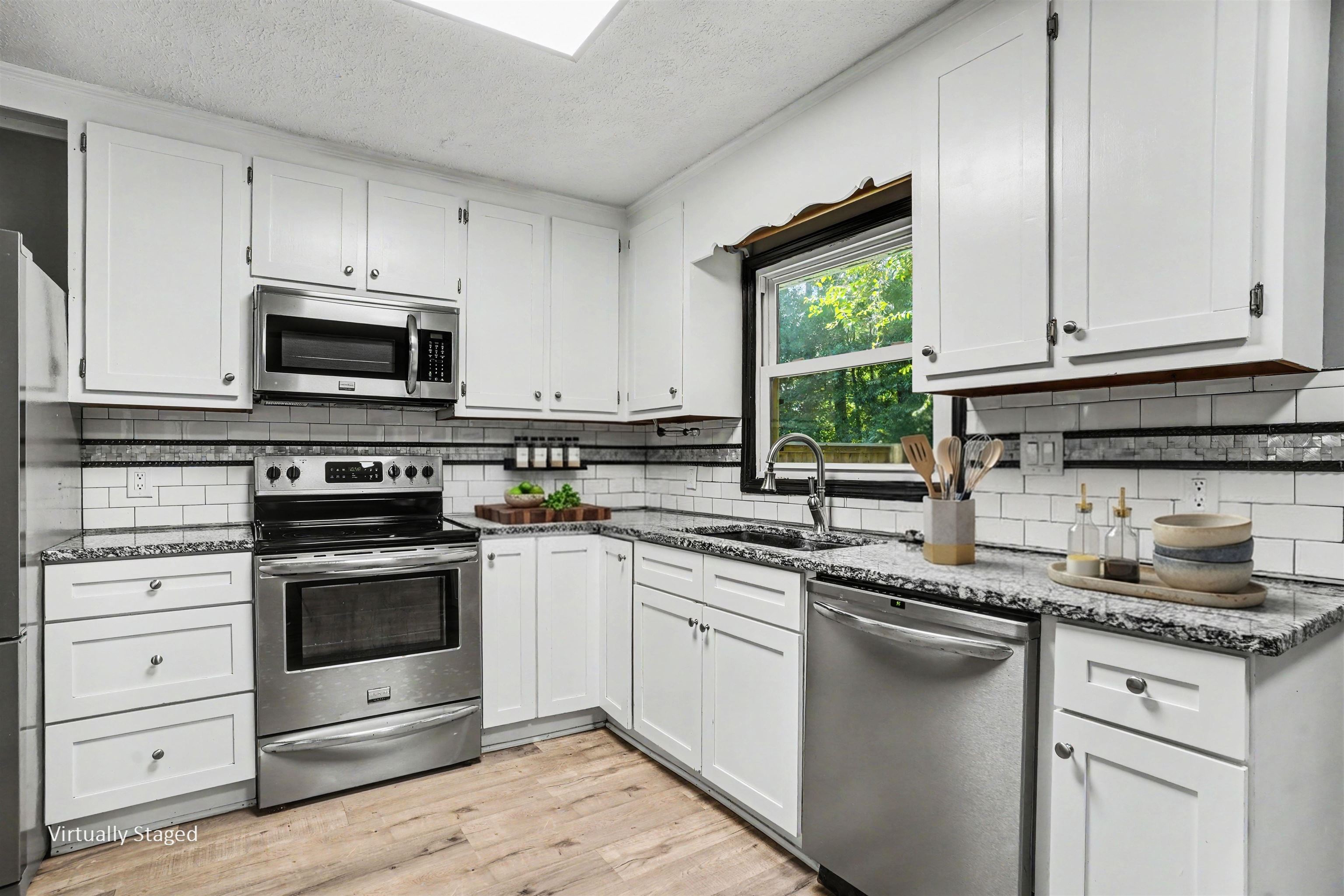 420 Villa Woods Dr. Property Photo 22