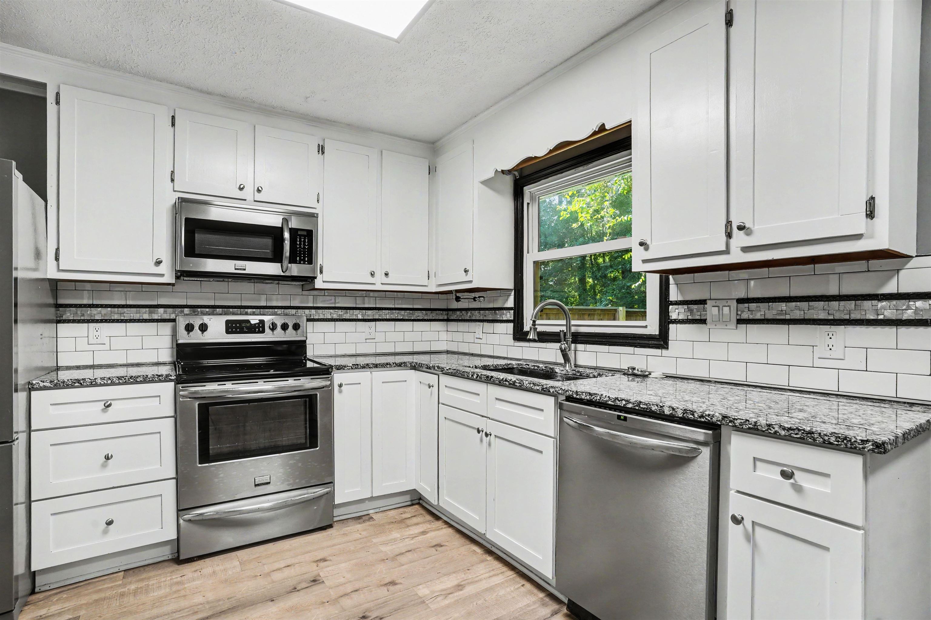 420 Villa Woods Dr. Property Photo 23