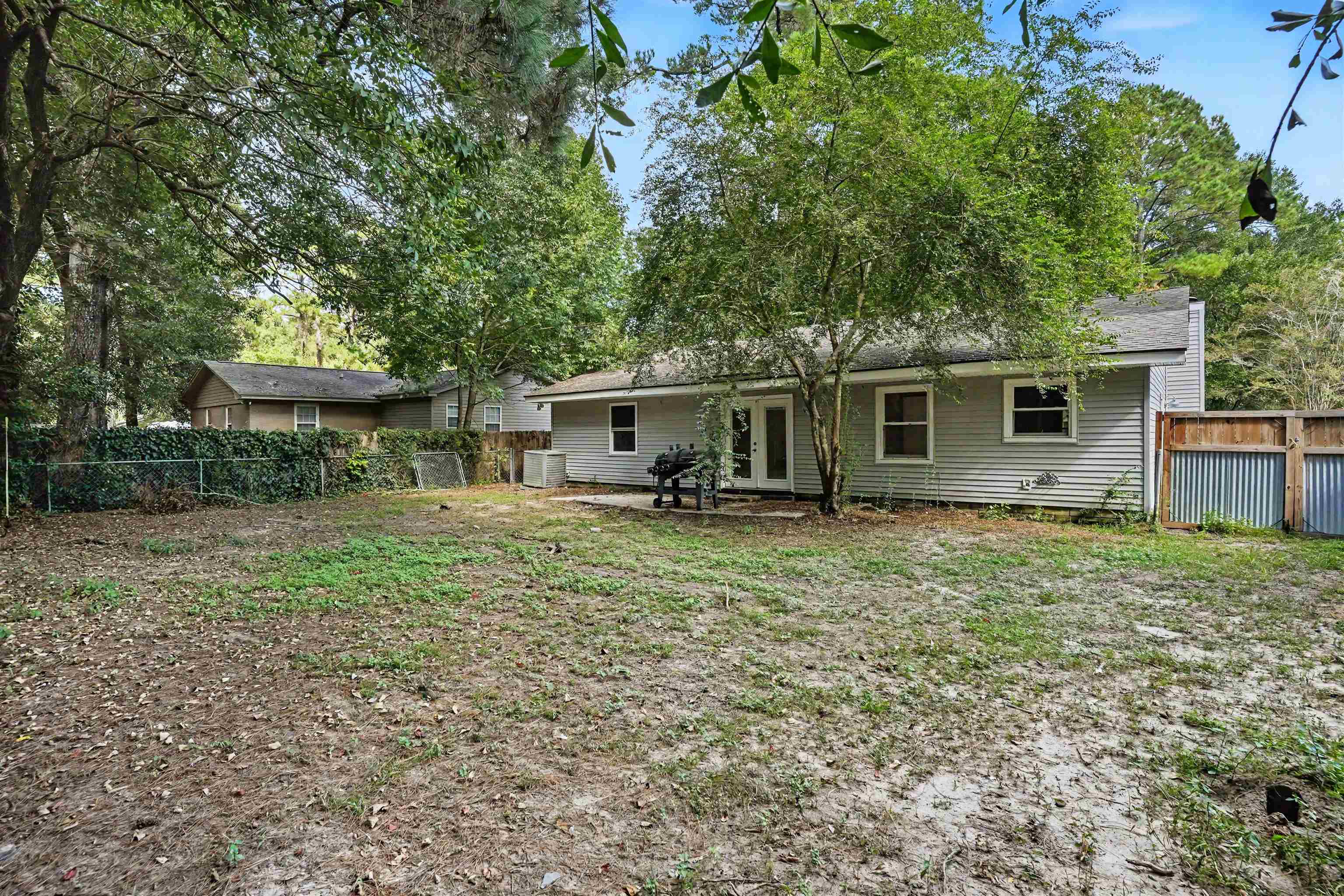 420 Villa Woods Dr. Property Photo 31