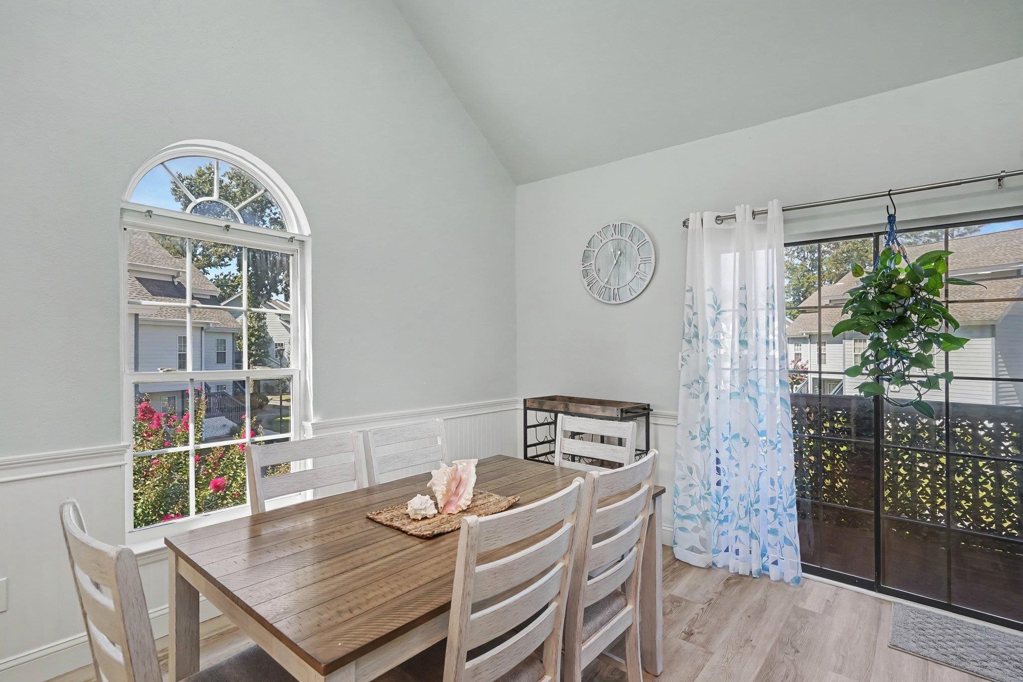 4369 Spa Dr. Property Photo 5