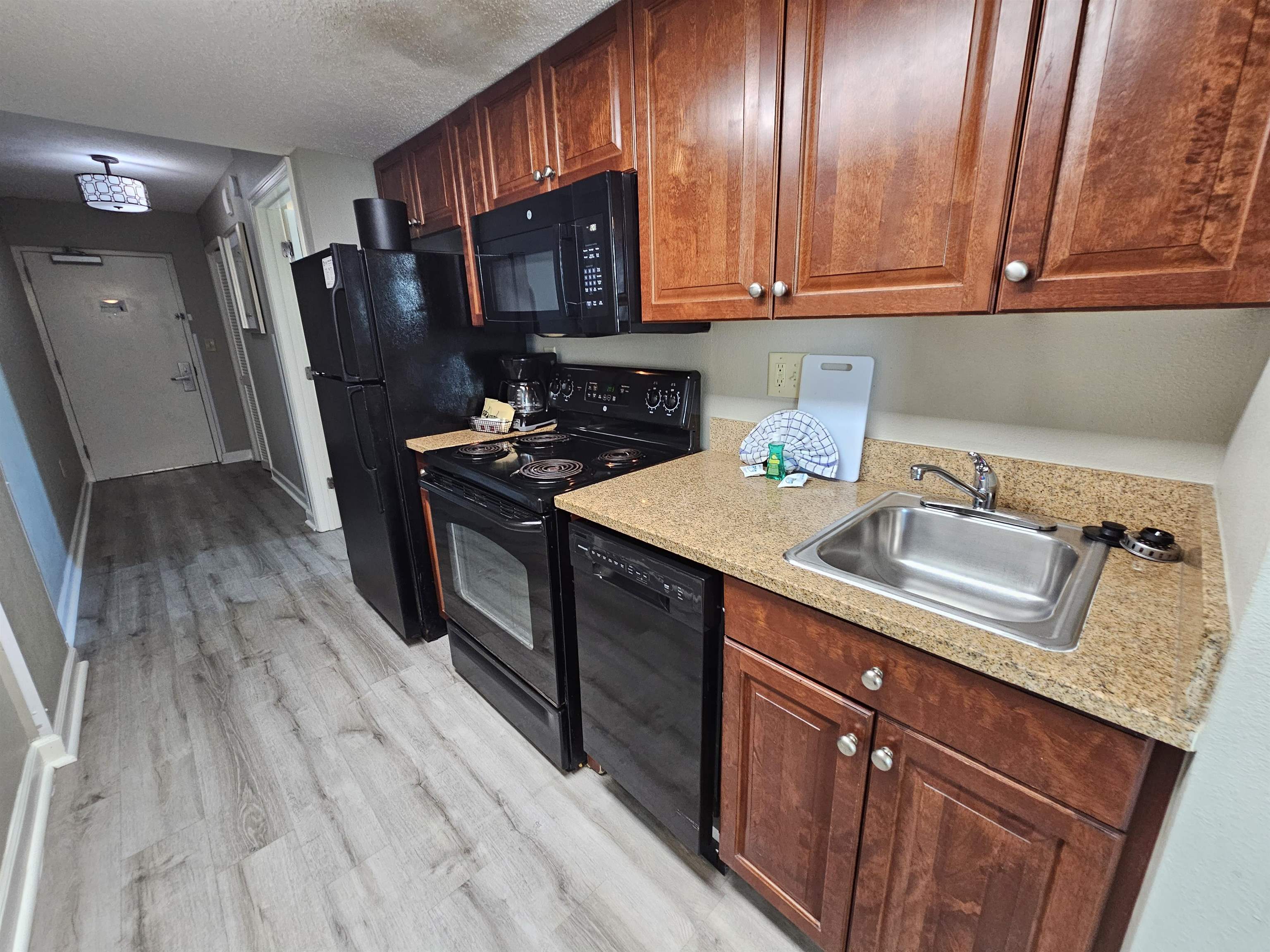 5200 N Ocean Blvd. Property Photo 3