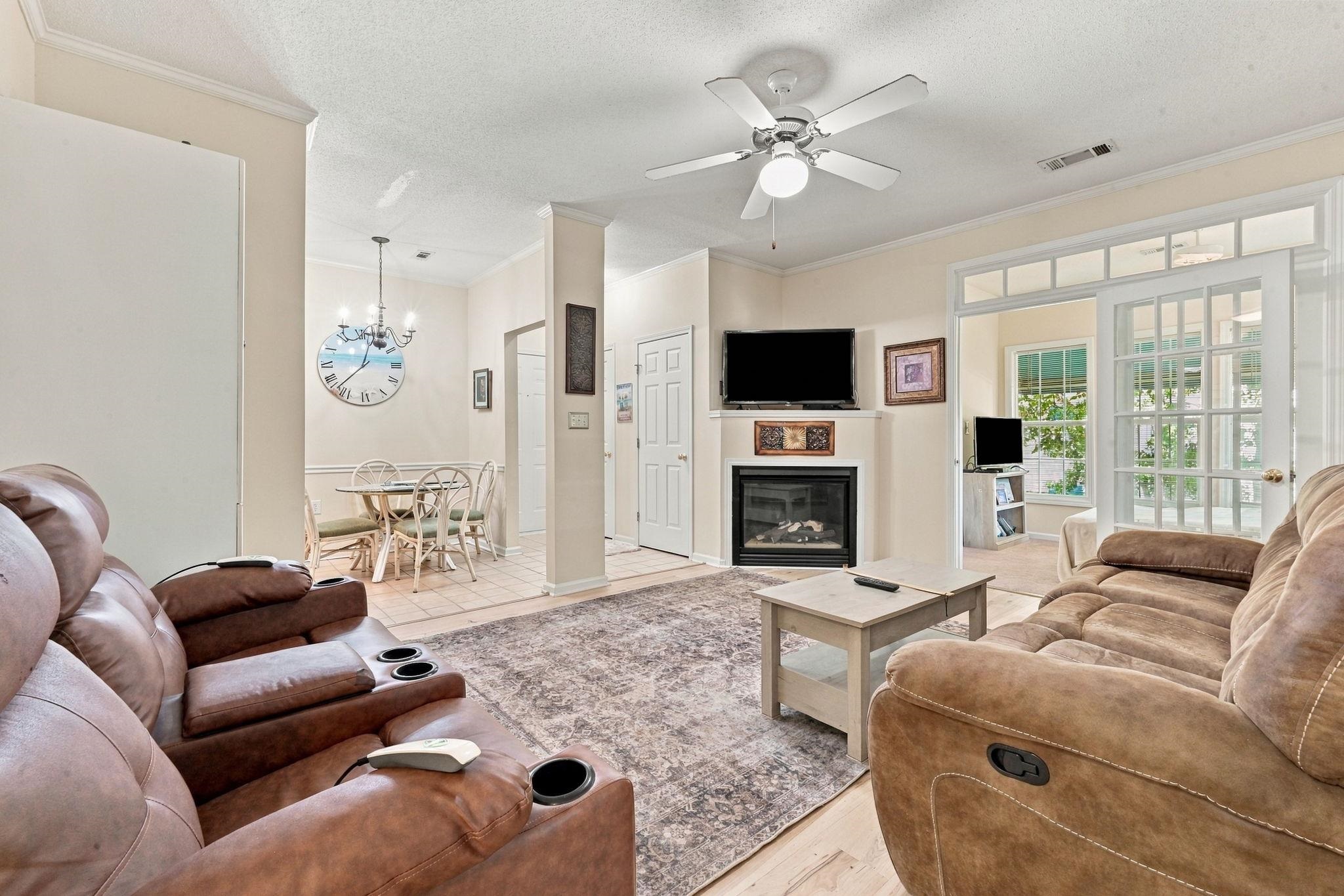 9764 Leyland Dr. Property Photo 15