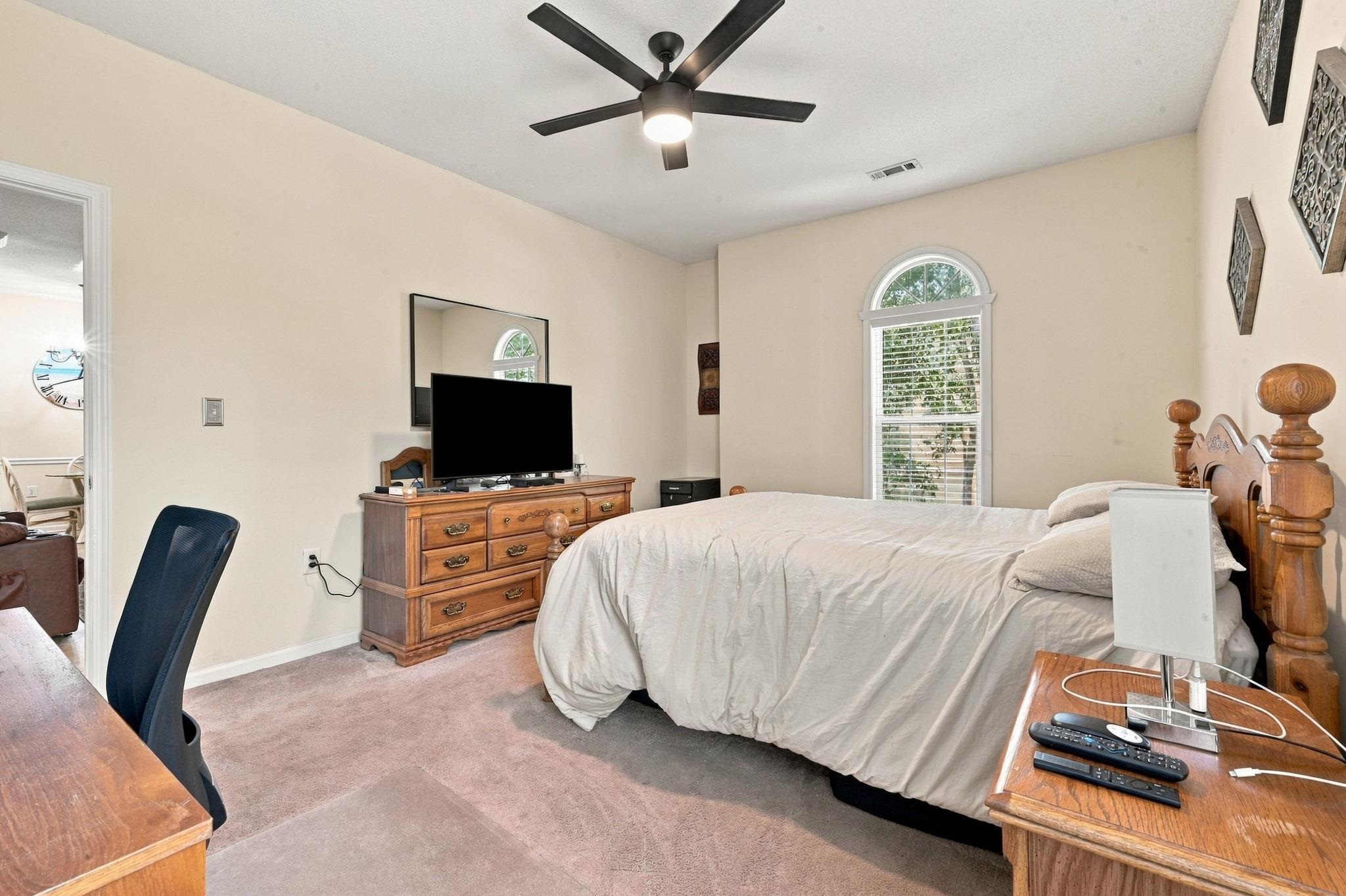 9764 Leyland Dr. Property Photo 20