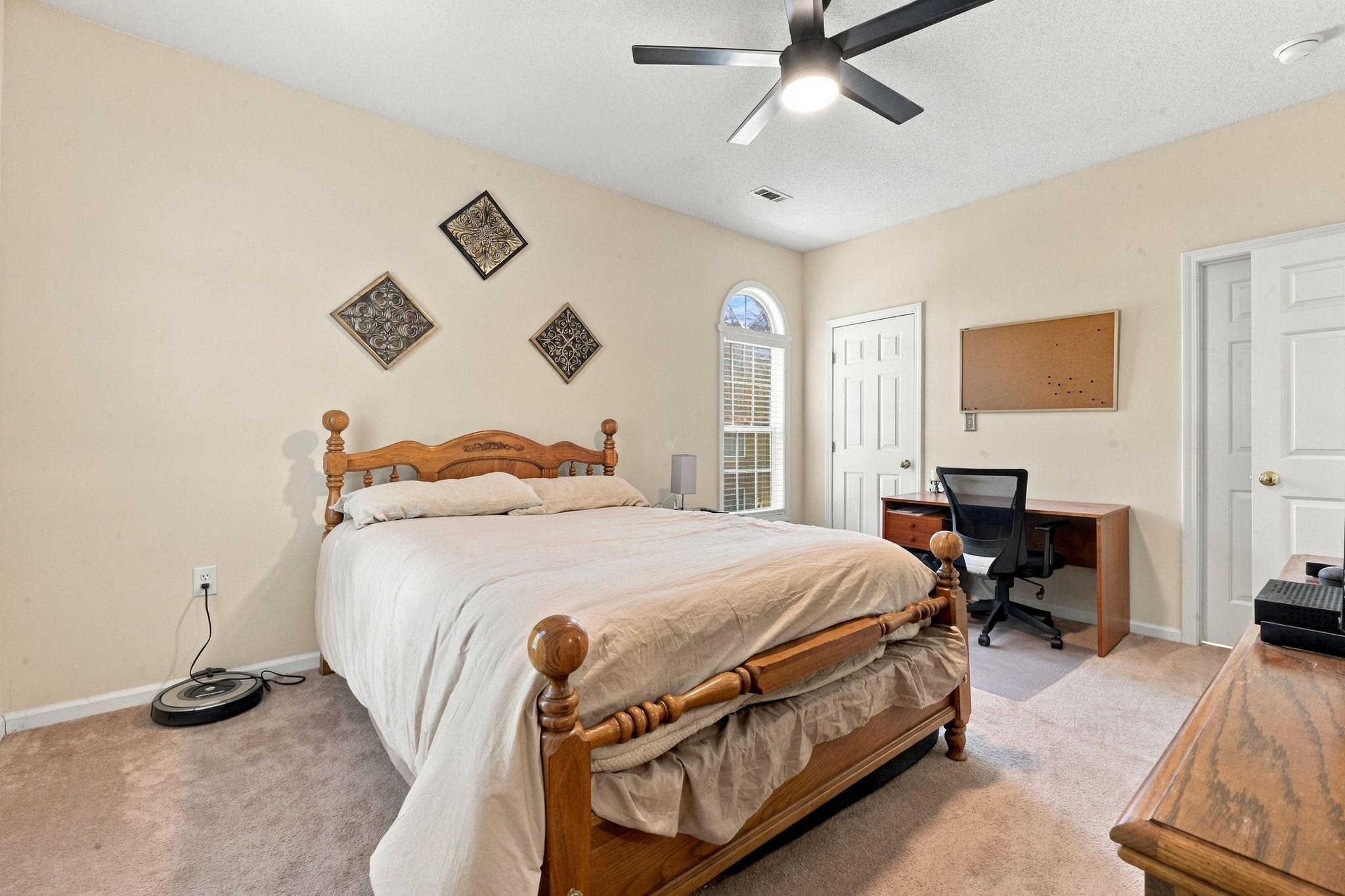 9764 Leyland Dr. Property Photo 21