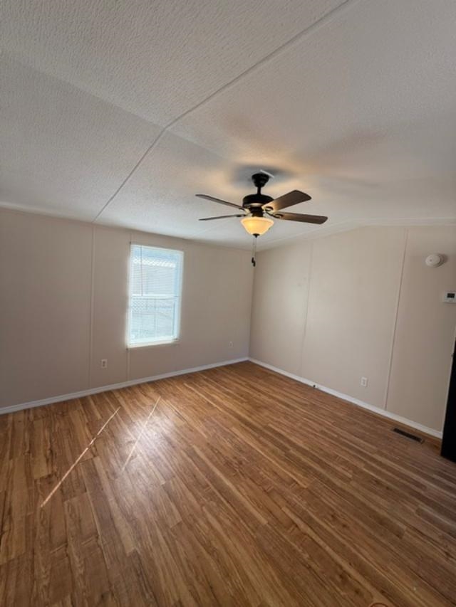 7513 Aubrey Ln. Property Photo 3