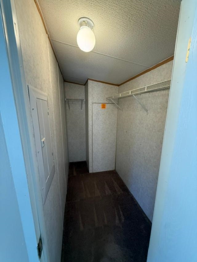 7513 Aubrey Ln. Property Photo 8