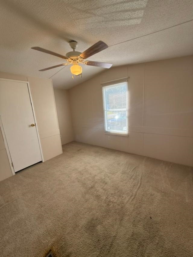 7513 Aubrey Ln. Property Photo 9