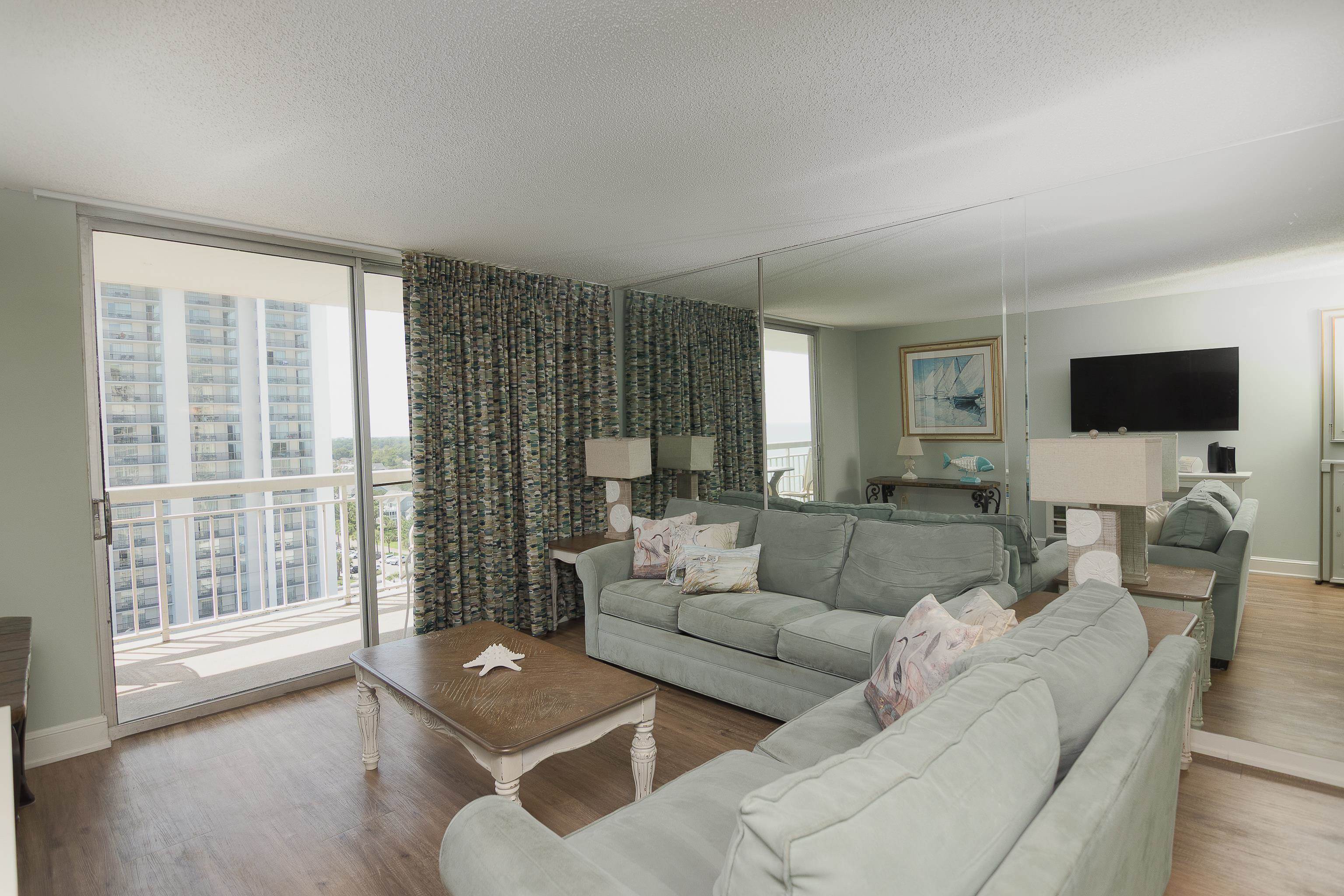 9820 Queensway Blvd. Property Photo 2