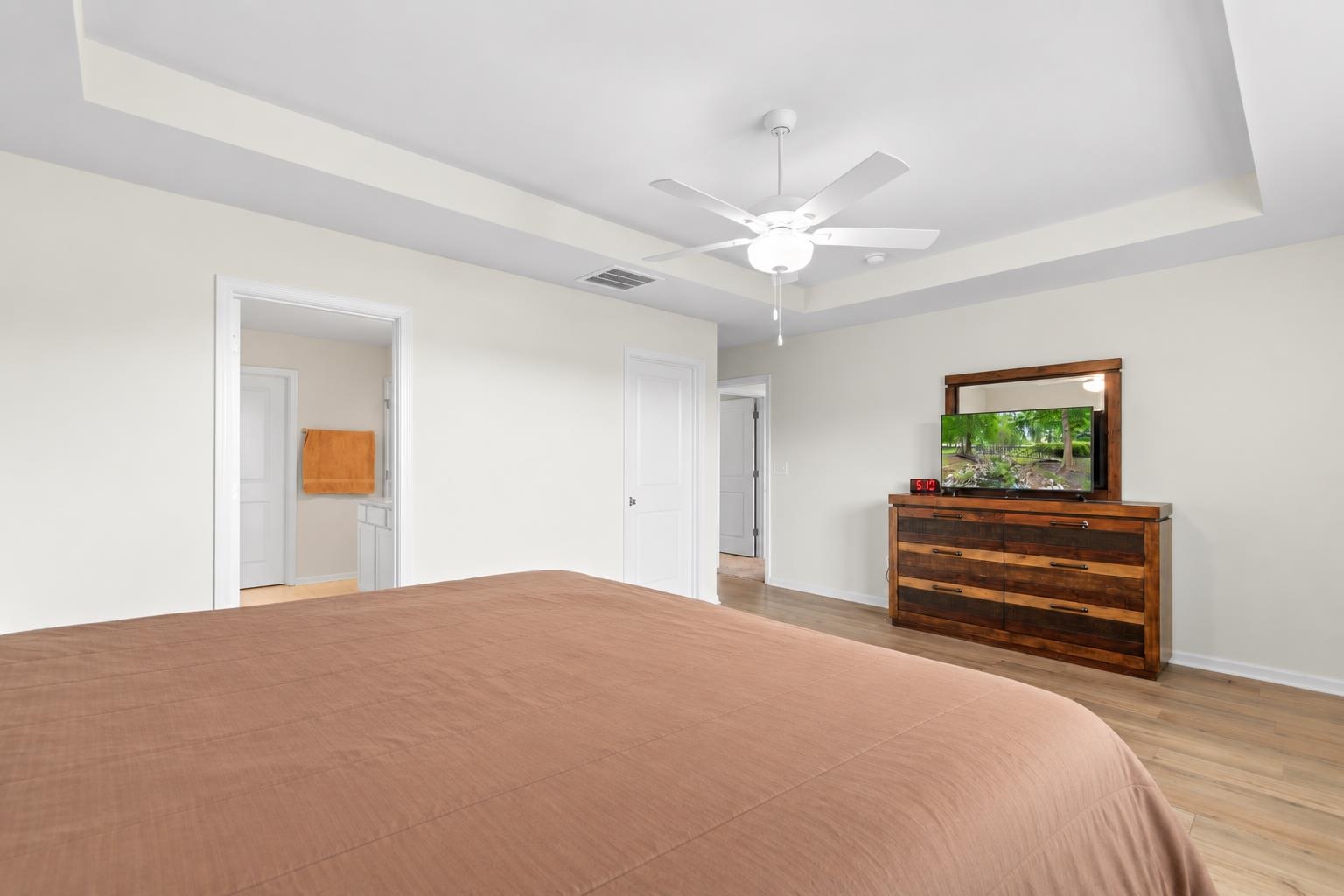180 Wagner Cir. Property Photo 16