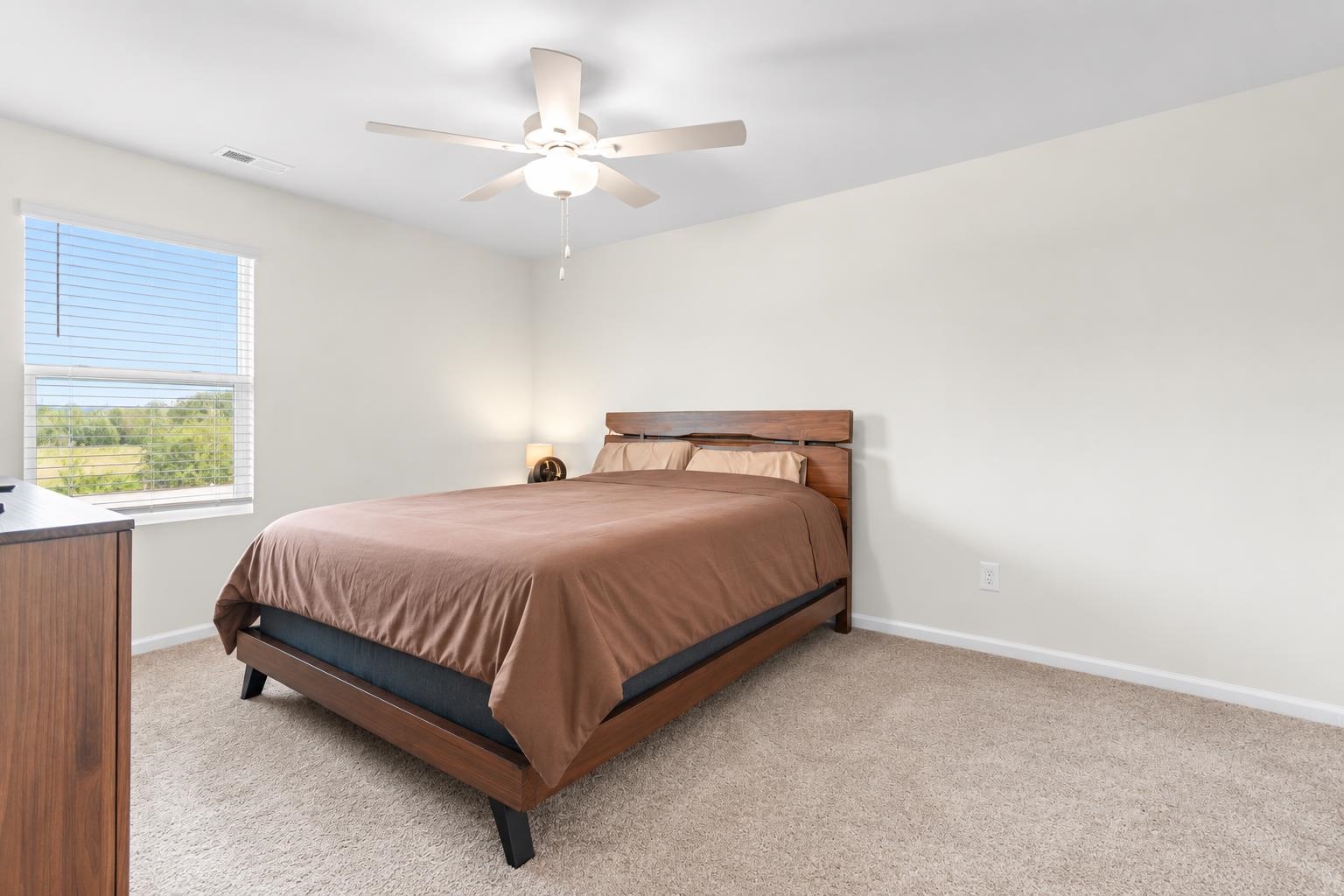 180 Wagner Cir. Property Photo 18