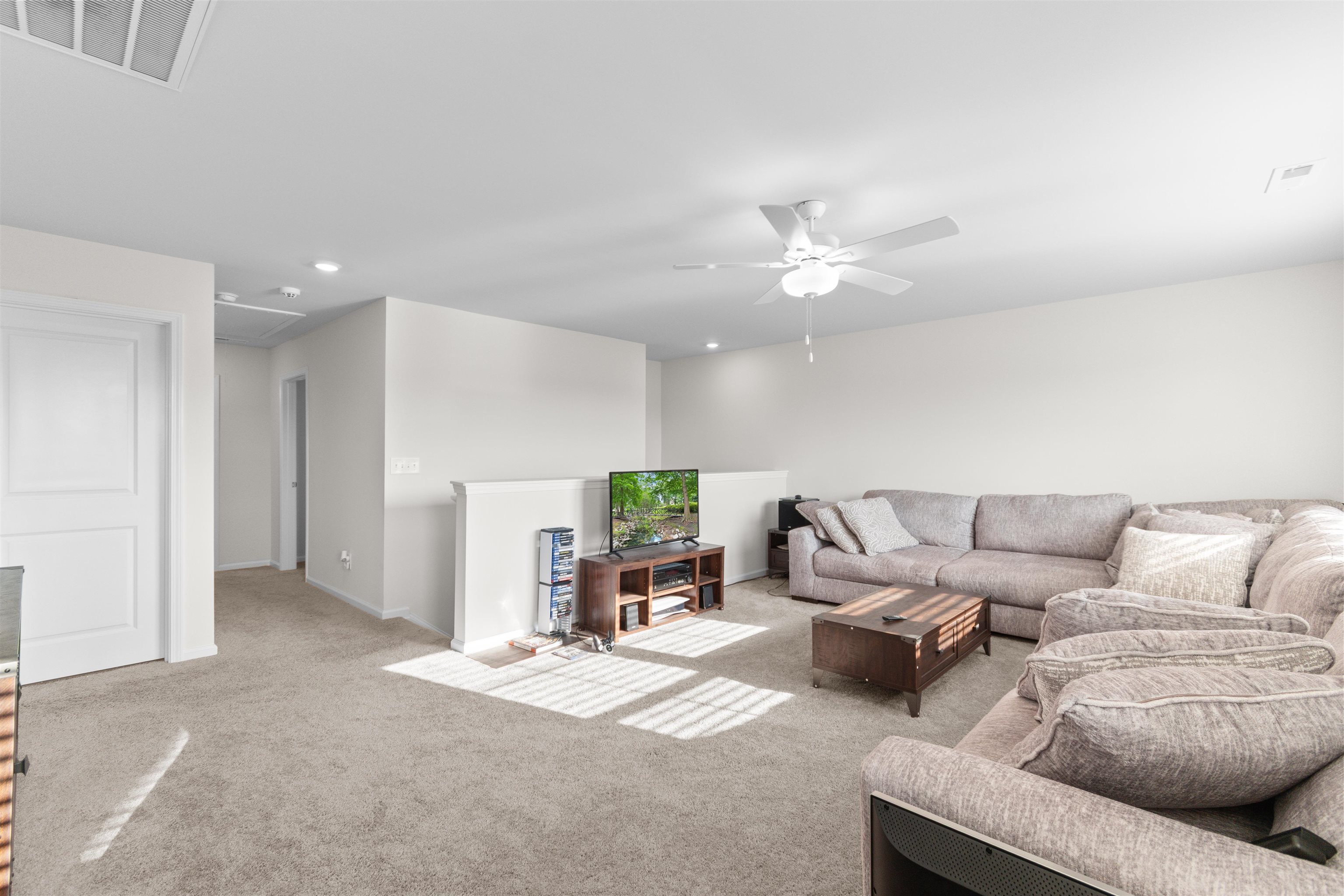 180 Wagner Cir. Property Photo 24