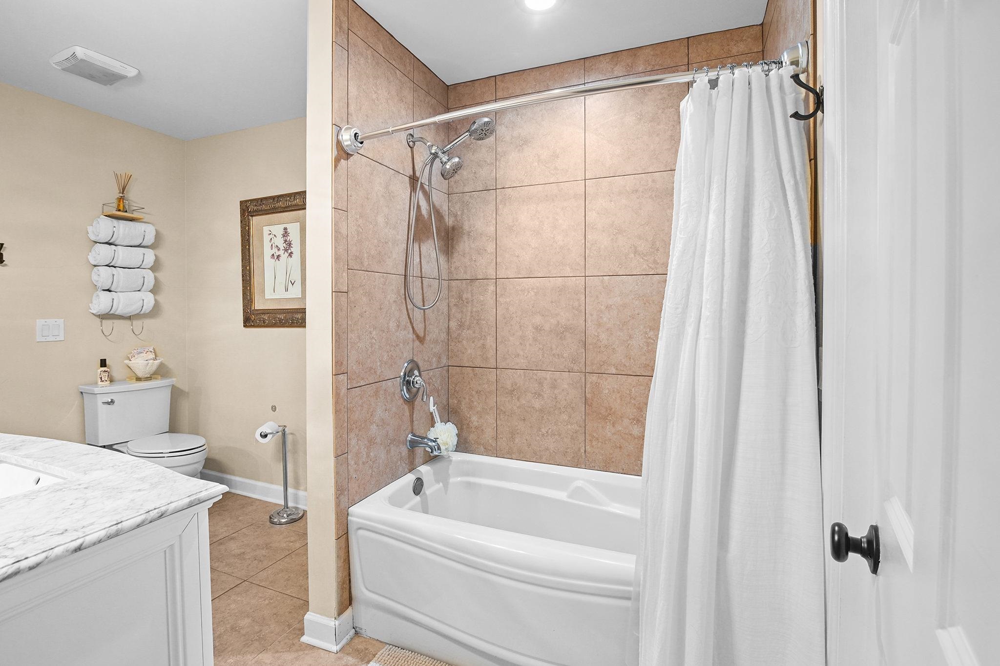 602 Sea Vista Ln. Property Photo 52