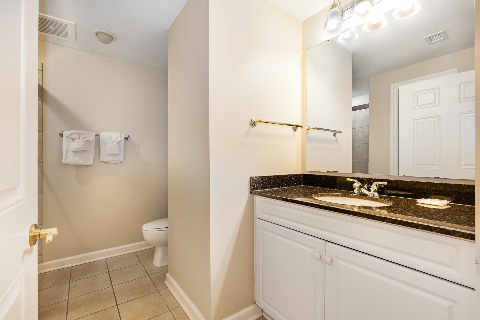 9994 Beach Club Dr. Property Photo 17