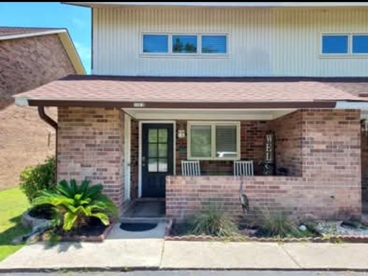 422 Garden Dr. Property Photo 1
