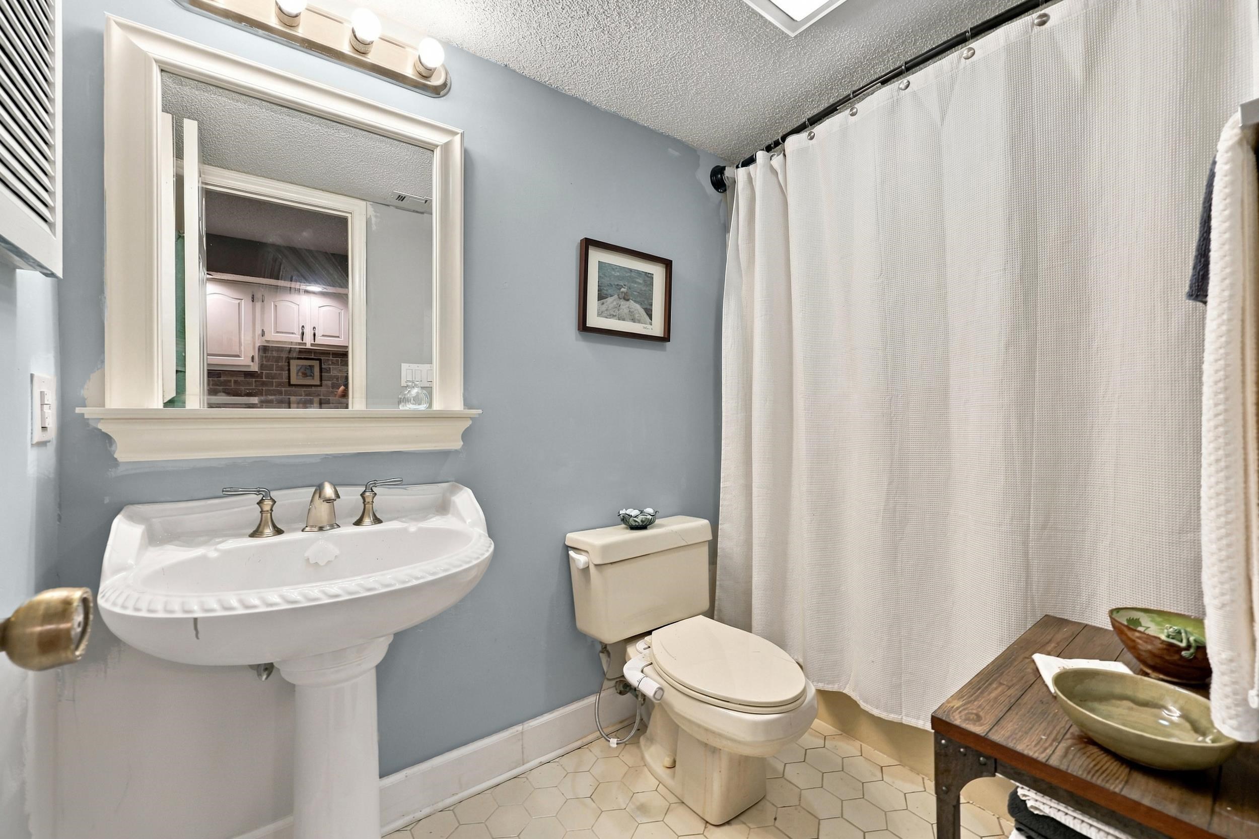 4202 Pinehurst Circle Property Photo 8