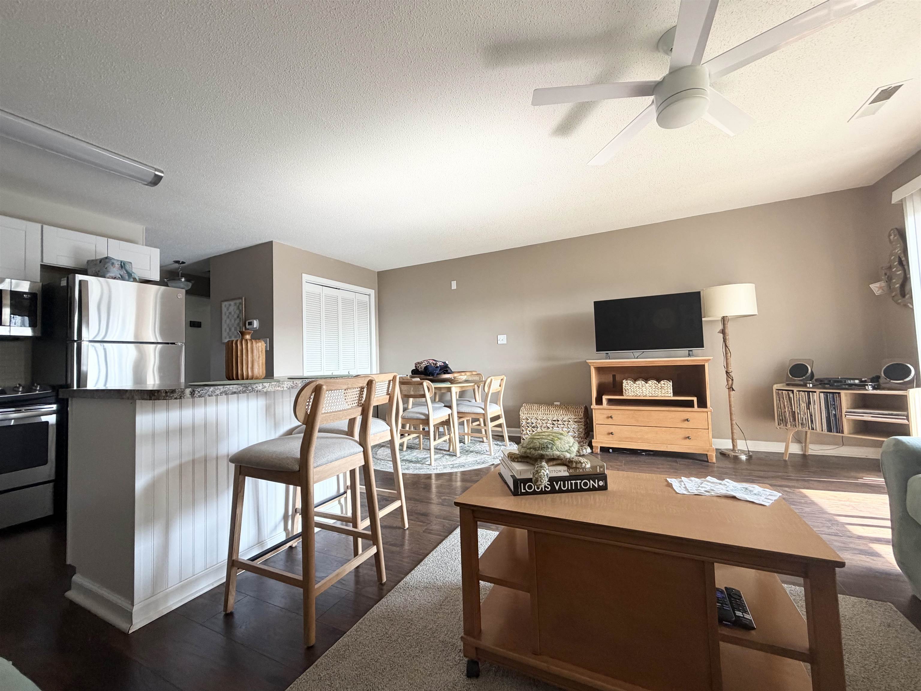 1881 Colony Dr. Property Photo 11