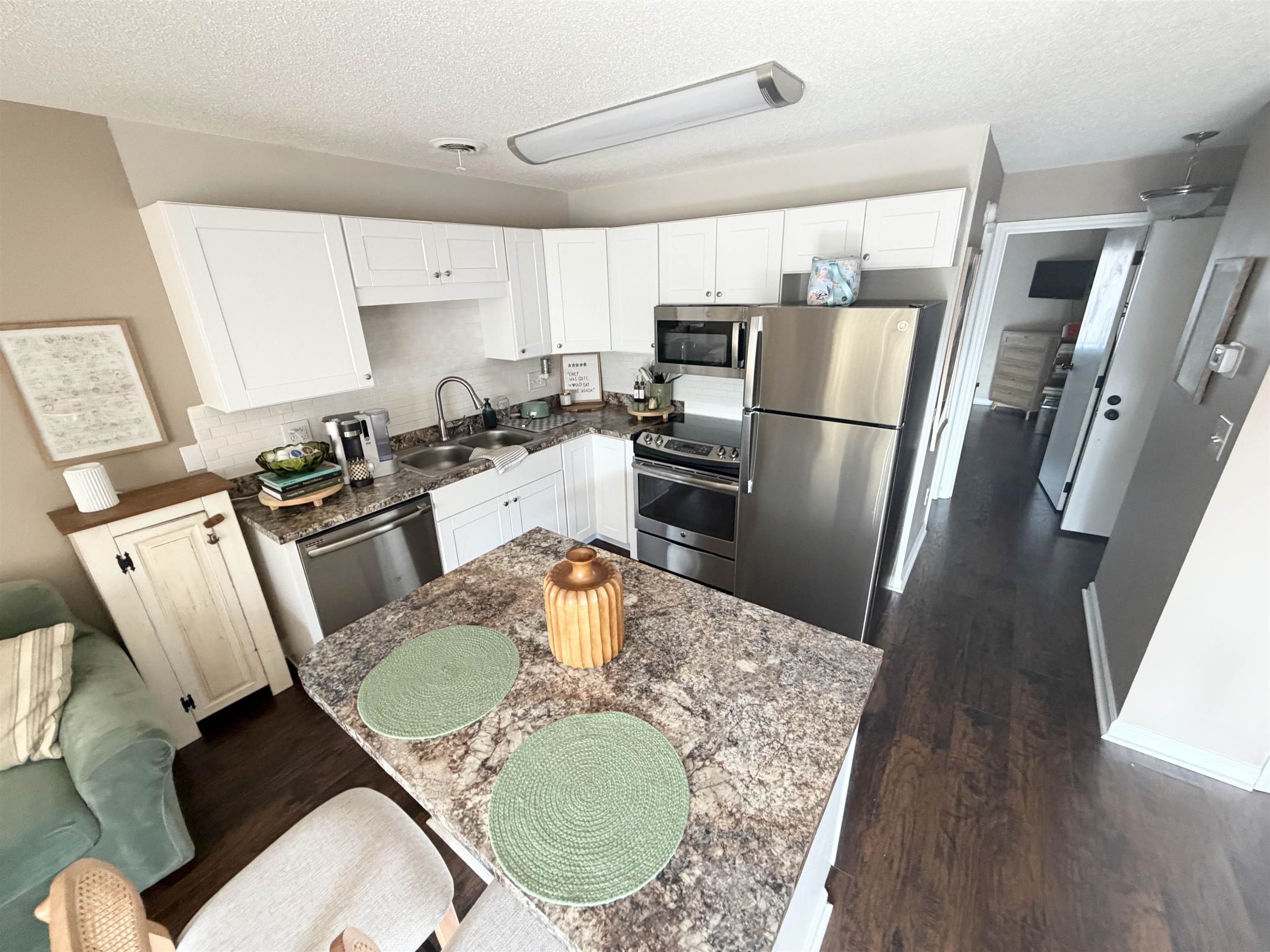1881 Colony Dr. Property Photo 14