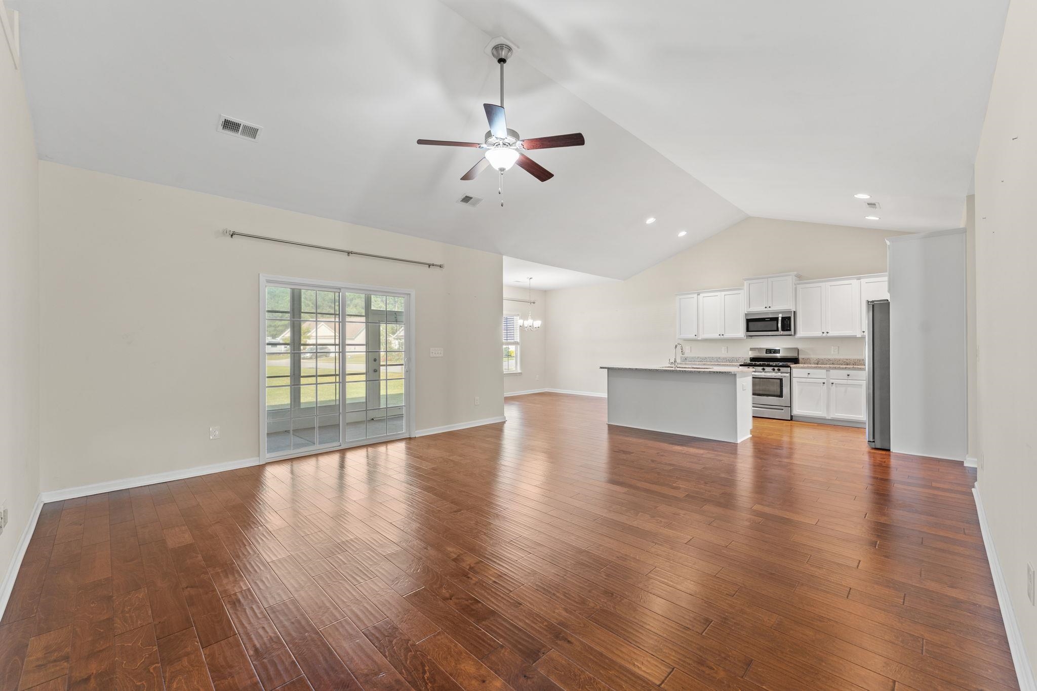 2500 Big Bay Ct. Property Photo 6