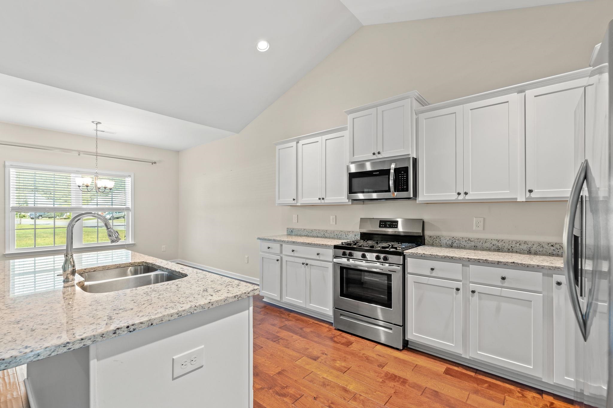 2500 Big Bay Ct. Property Photo 9
