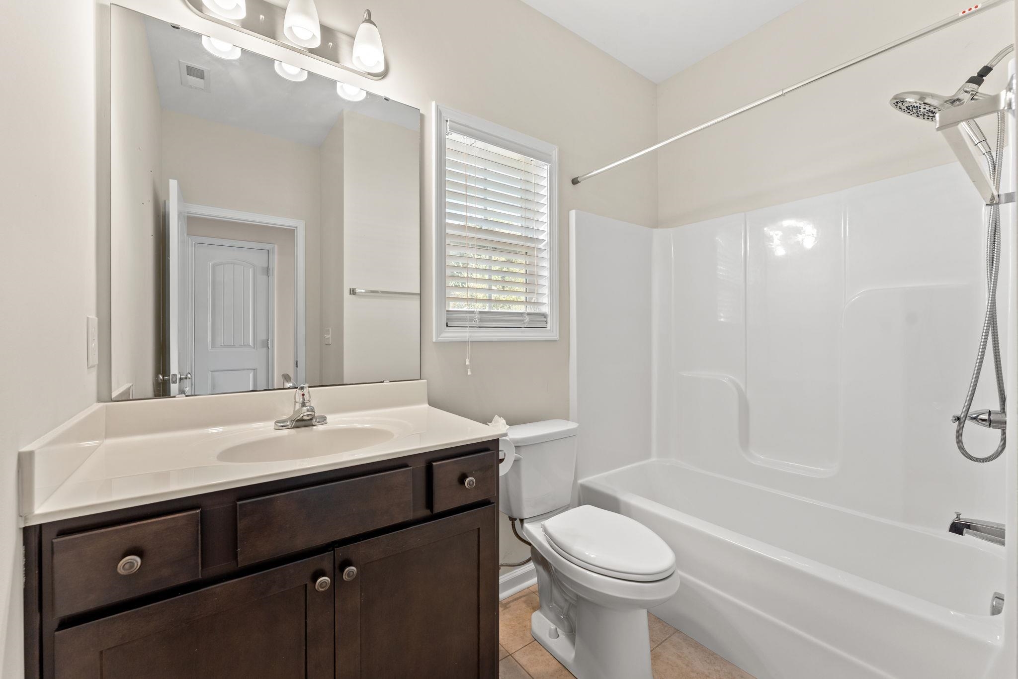 2500 Big Bay Ct. Property Photo 16