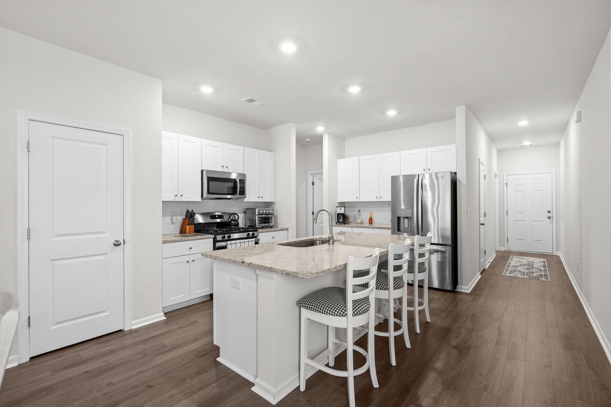 149 Cypress Tree Loop Property Photo 5